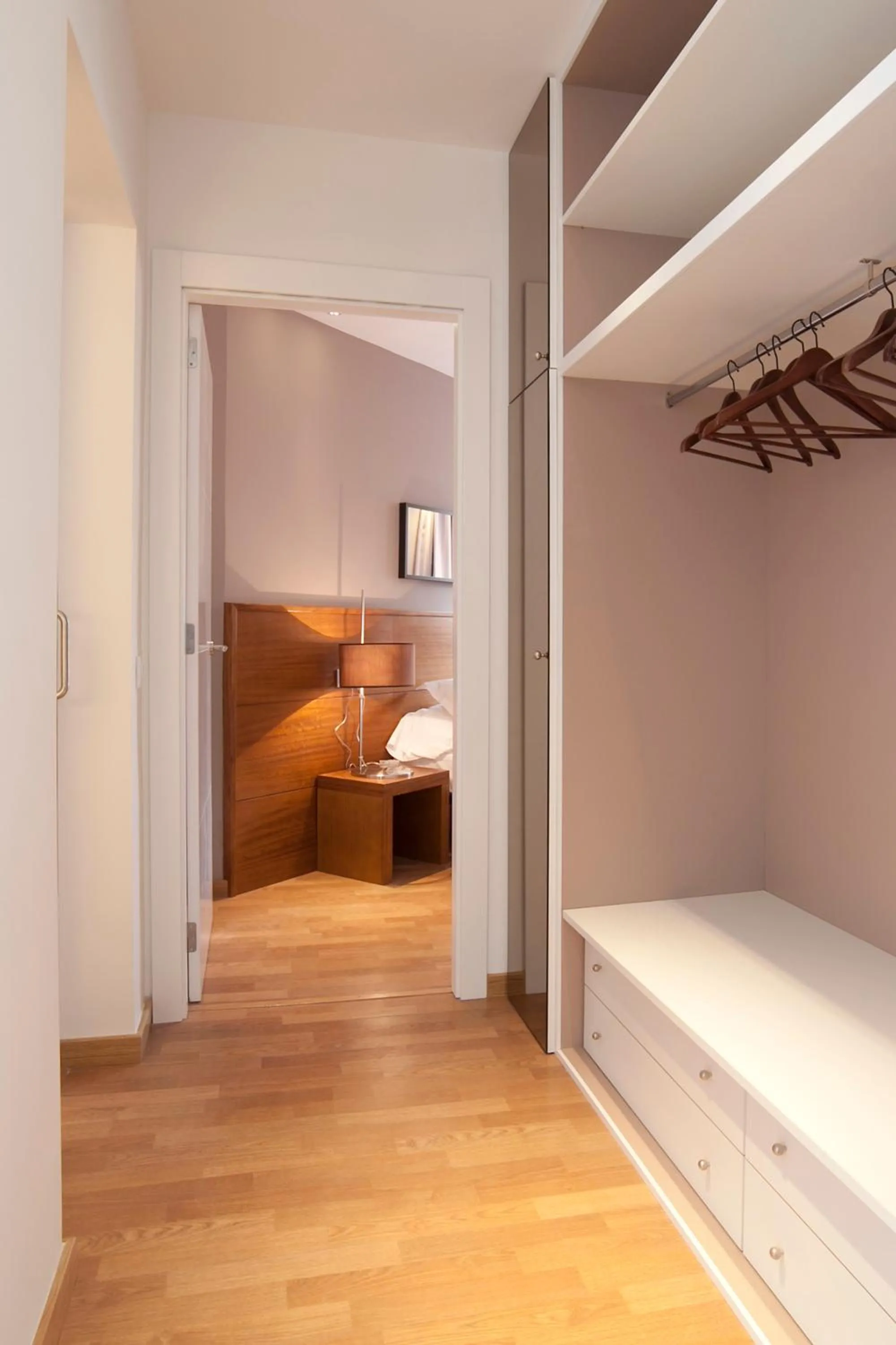 Other, Bed in Serennia Apartamentos Ramblas - Plaça Catalunya