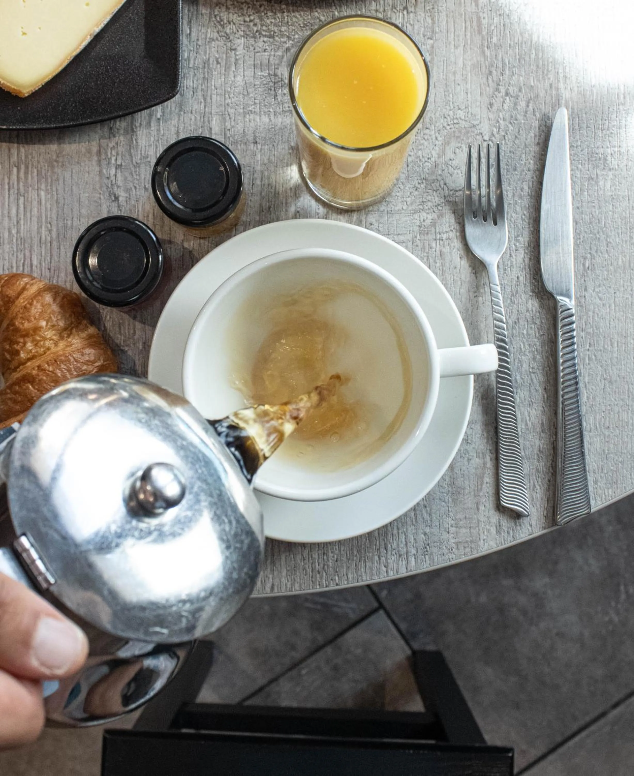 Continental breakfast in La Source