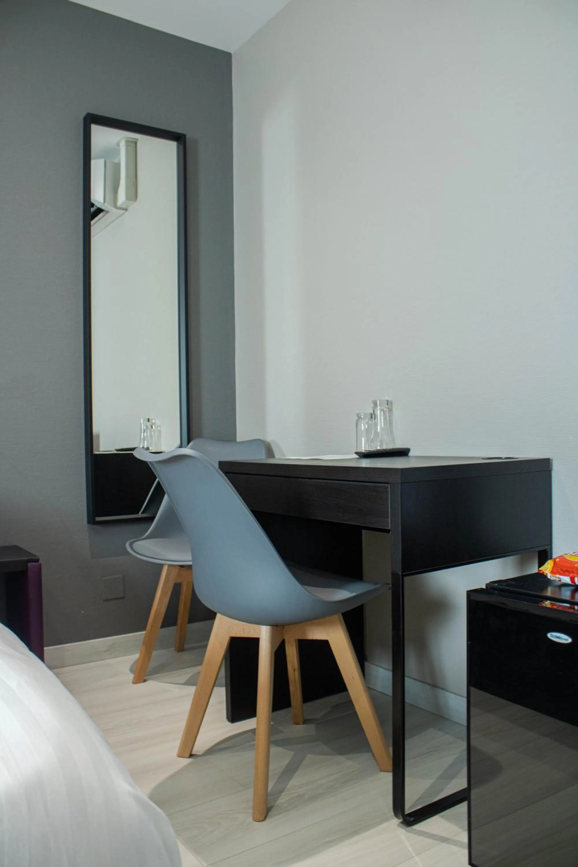 hair dresser in La Source