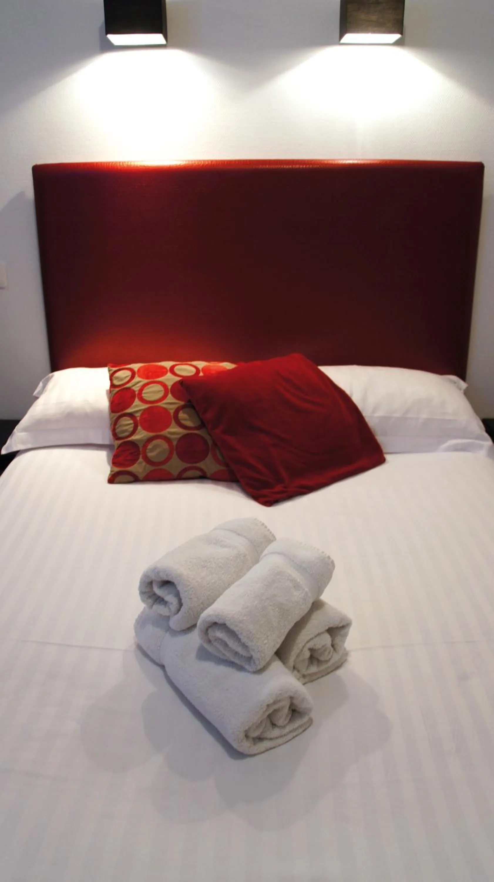 Photo of the whole room, Bed in La Source