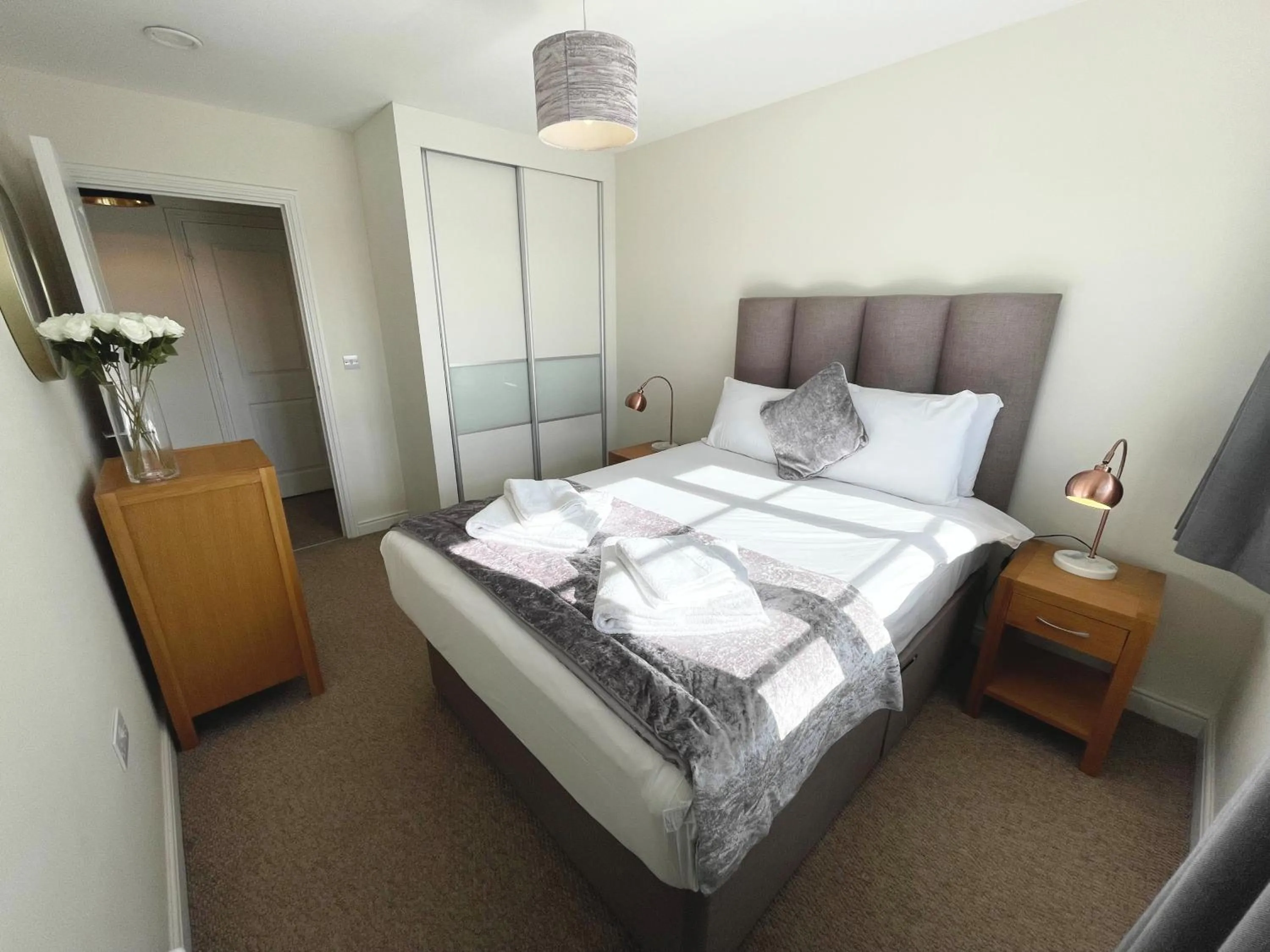 Bed in Blue Sky Apartments @Wallis Square, Farnborough