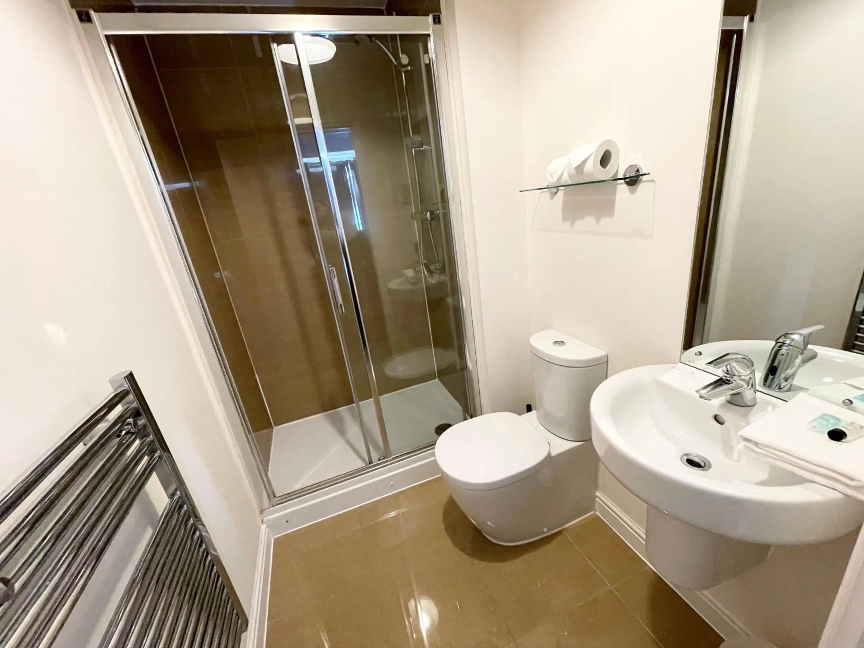 Blue Sky Apartments @Wallis Square, Farnborough