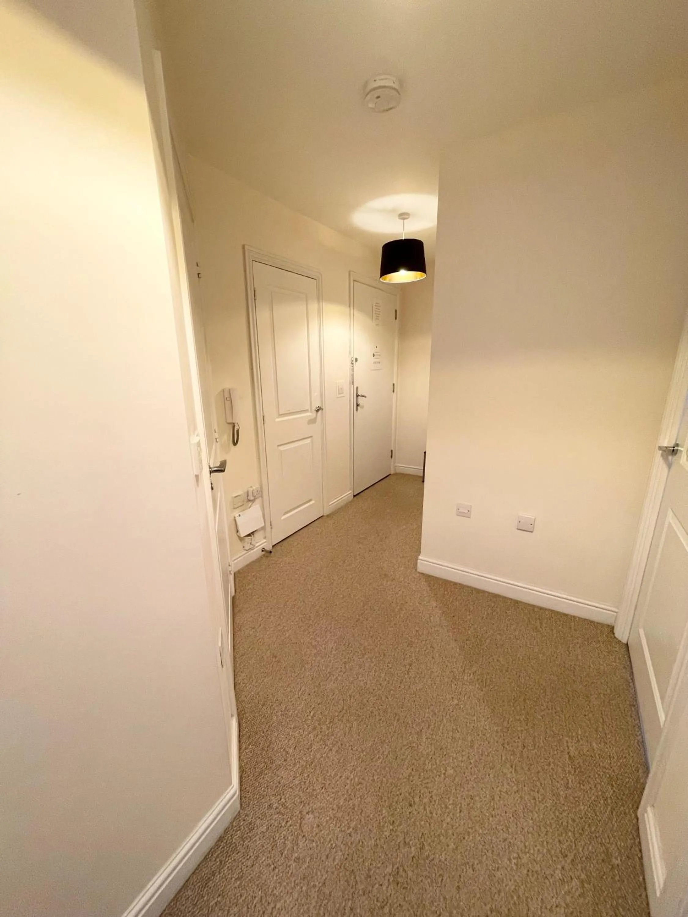 Blue Sky Apartments @Wallis Square, Farnborough