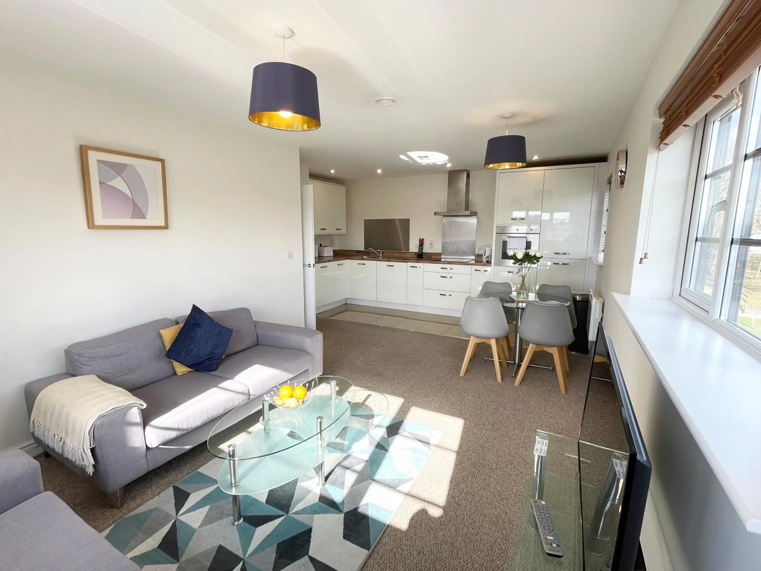 Bed in Blue Sky Apartments @Wallis Square, Farnborough