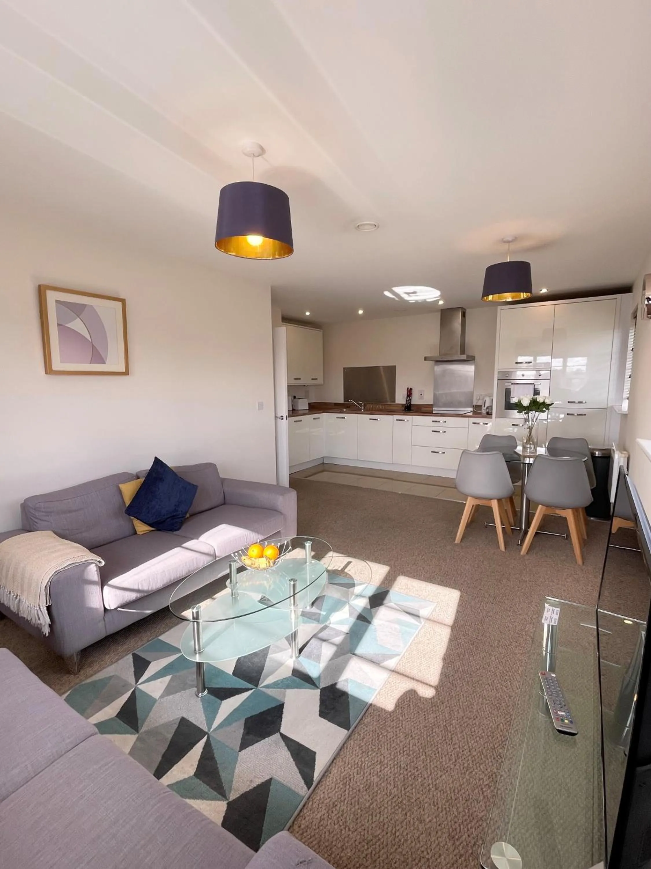 Blue Sky Apartments @Wallis Square, Farnborough