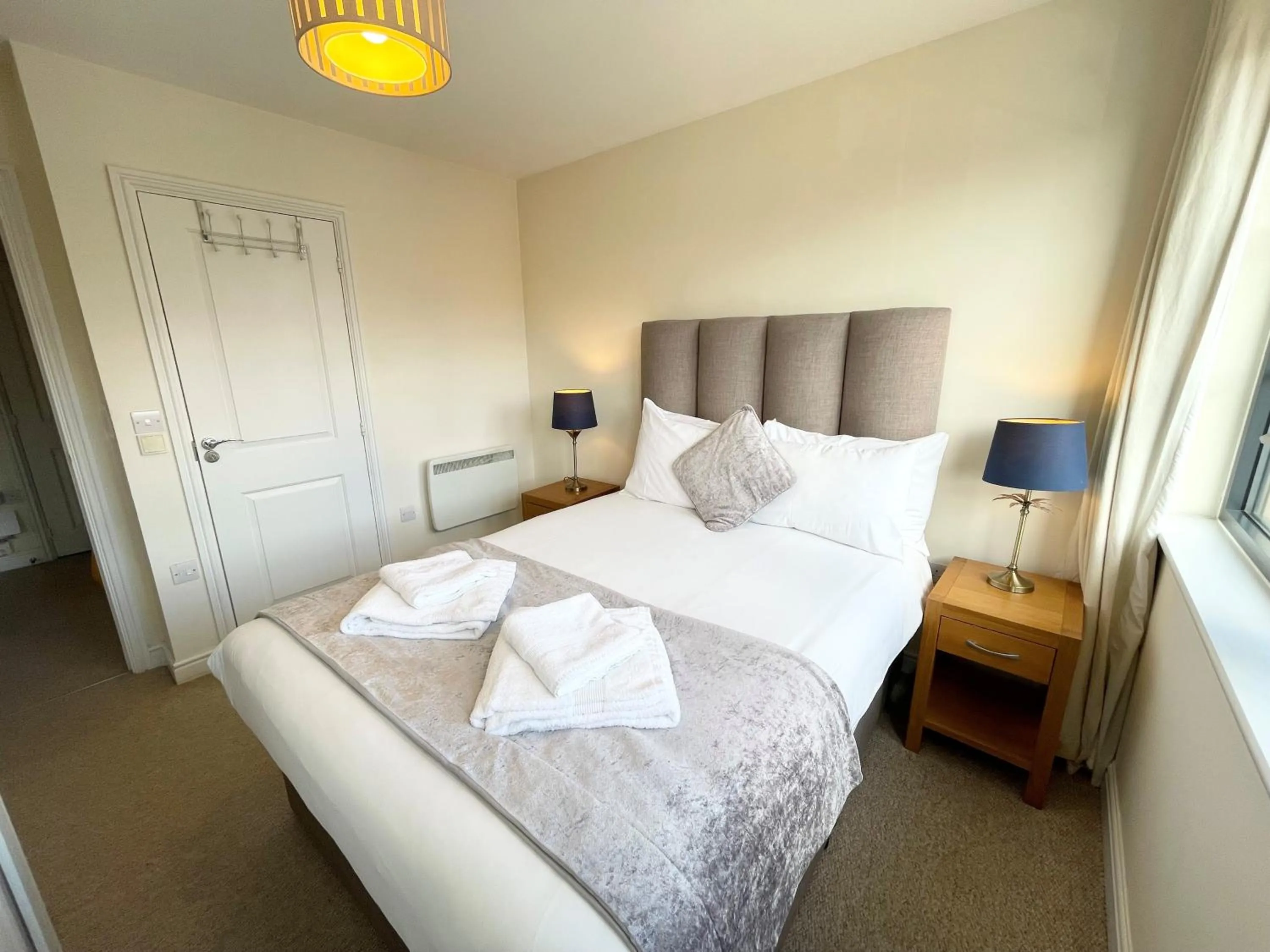 Bed in Blue Sky Apartments @Wallis Square, Farnborough