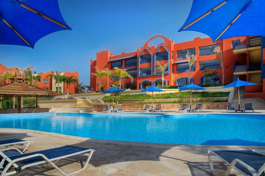 Day in Cardina Resort