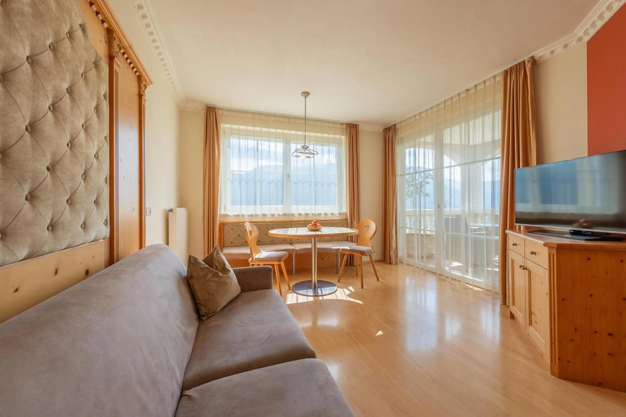 TV and multimedia in Panorama