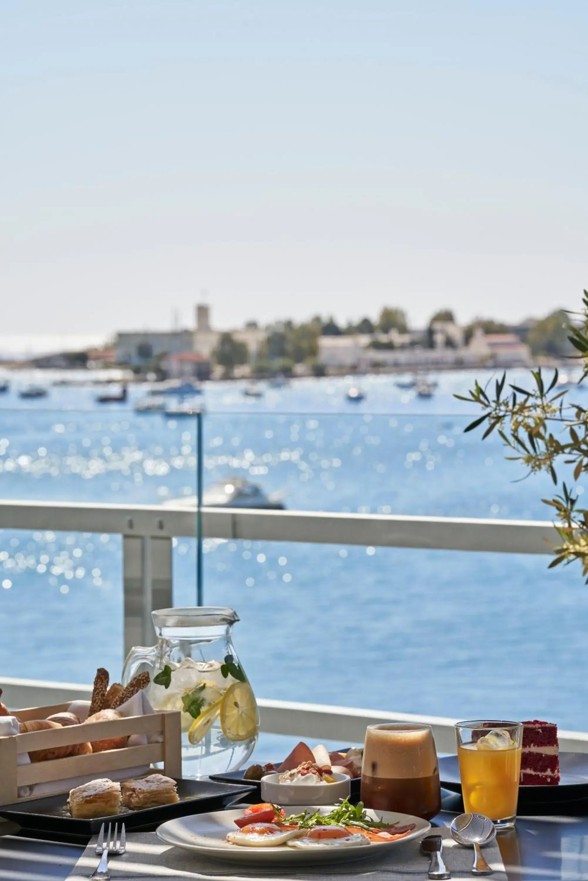 Restaurant/places to eat in Xenia Poros Image Hotel Restaurant/places to eat in Xenia Poros Image Hotel
