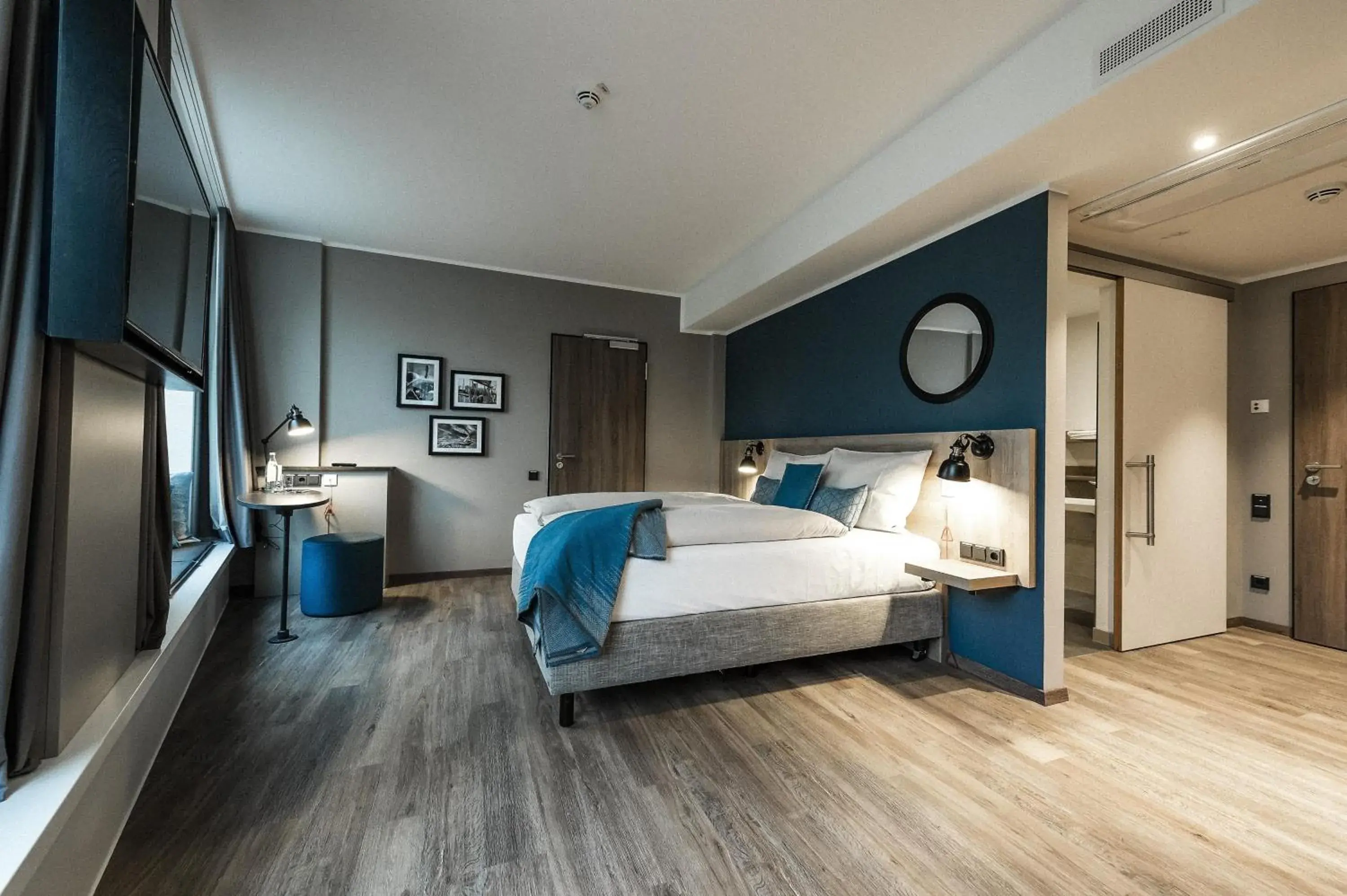 Bedroom, Bed in HARBR Hotel Konstanz, a member of Radisson Individuals Bedroom, Bed in HARBR Hotel Konstanz, a member of Radisson Individuals