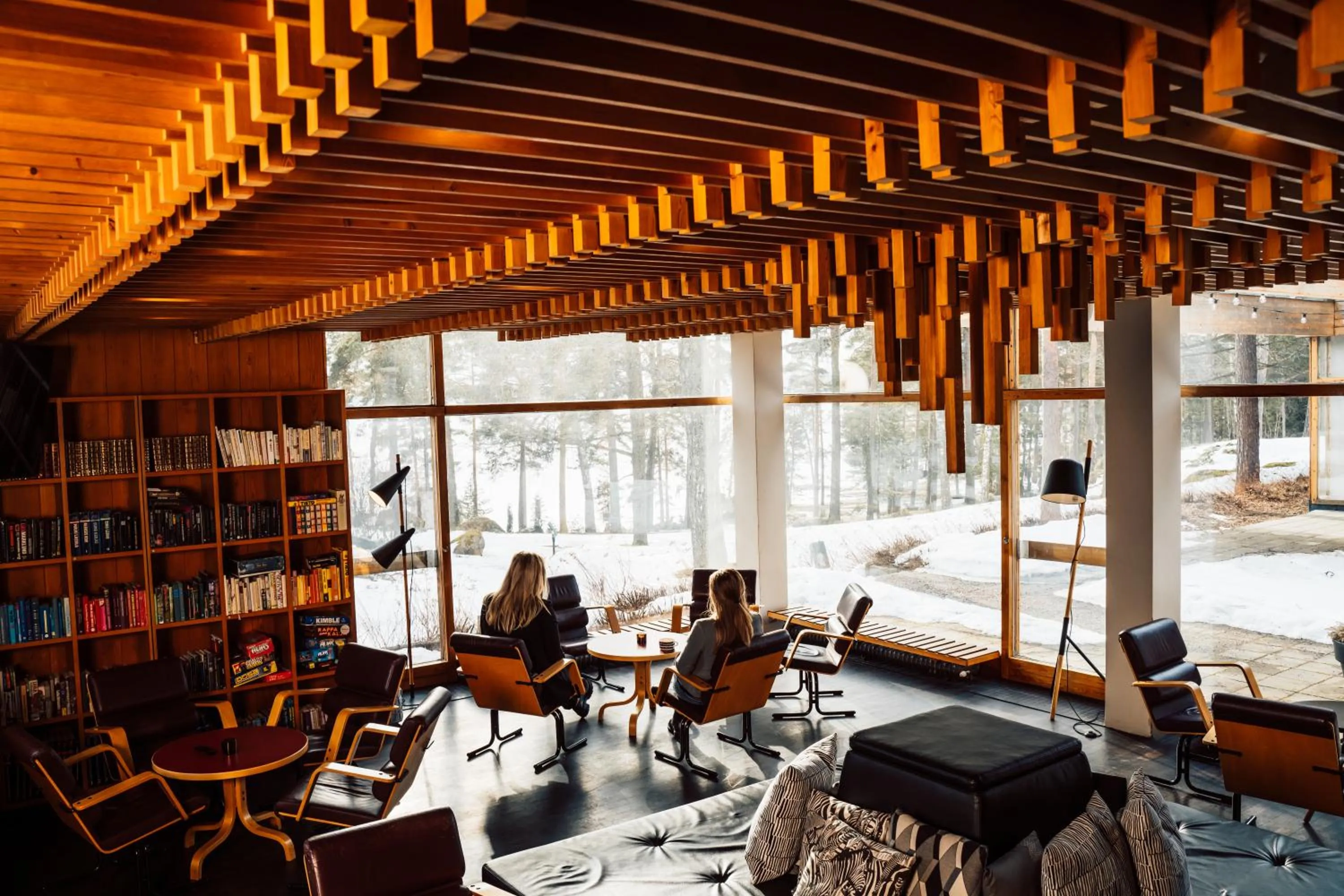 Communal lounge/ TV room in Hotel Rantapuisto