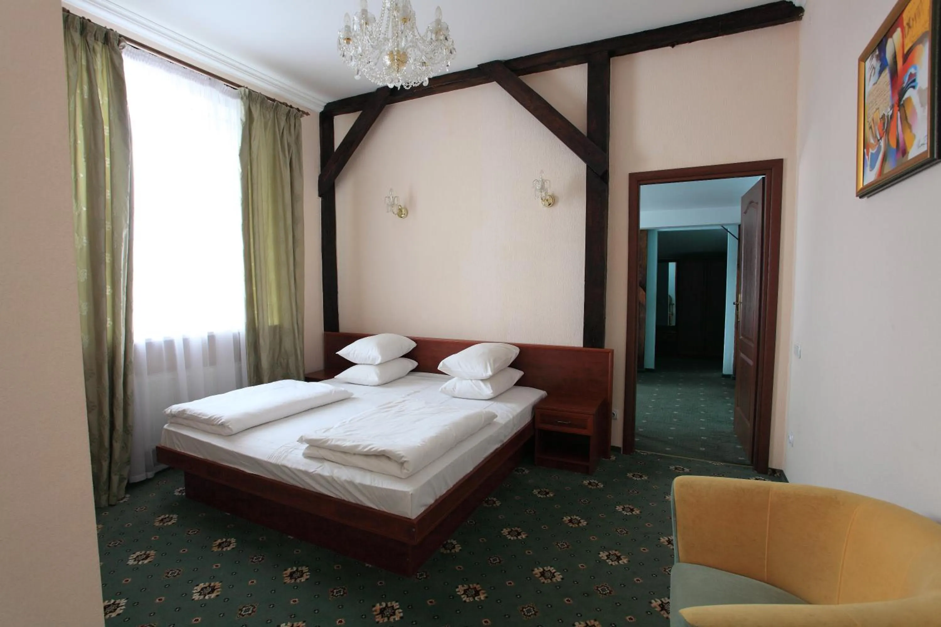 Day, Bed in Hotel Mars