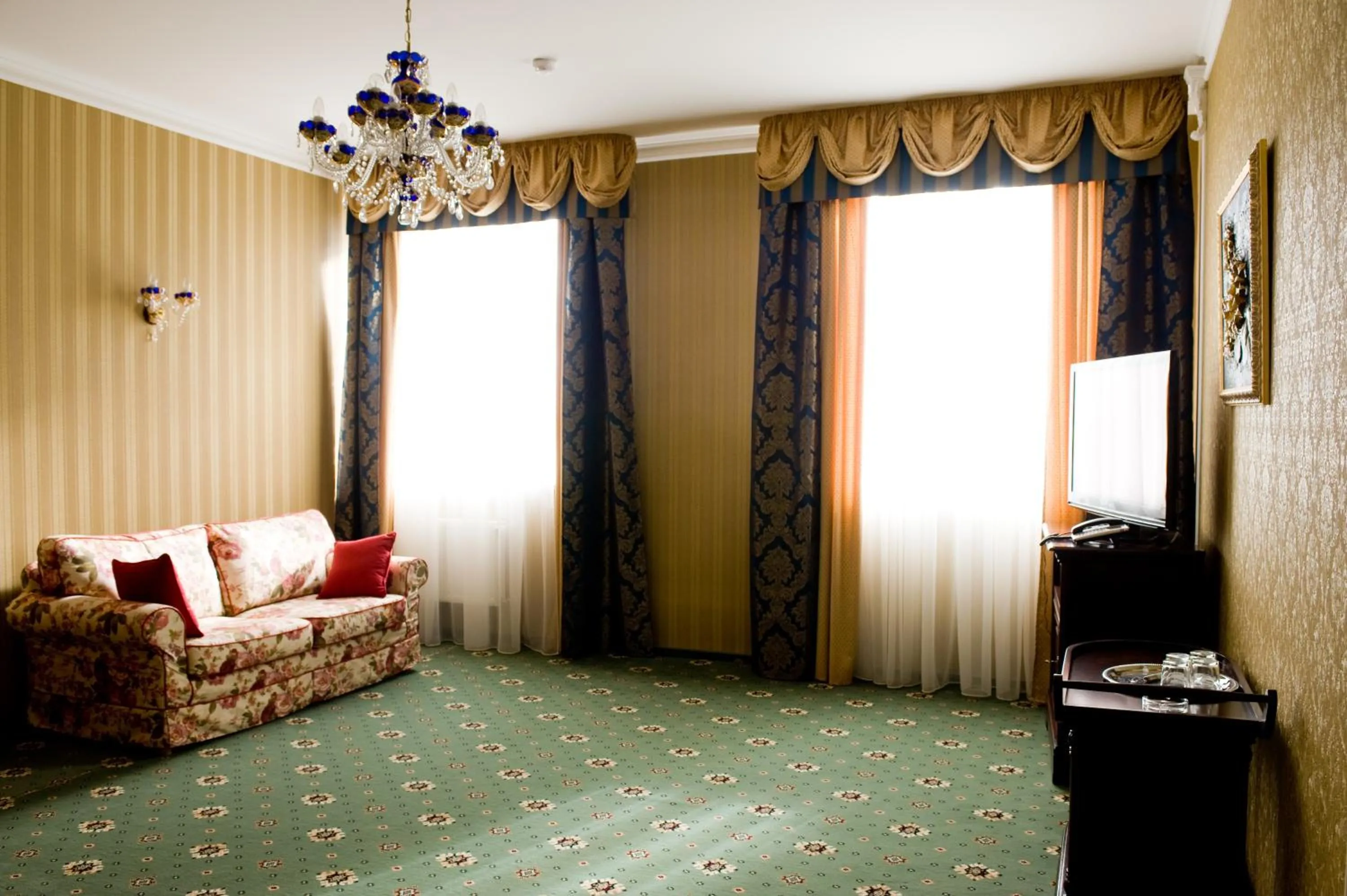Day, Bed in Hotel Mars