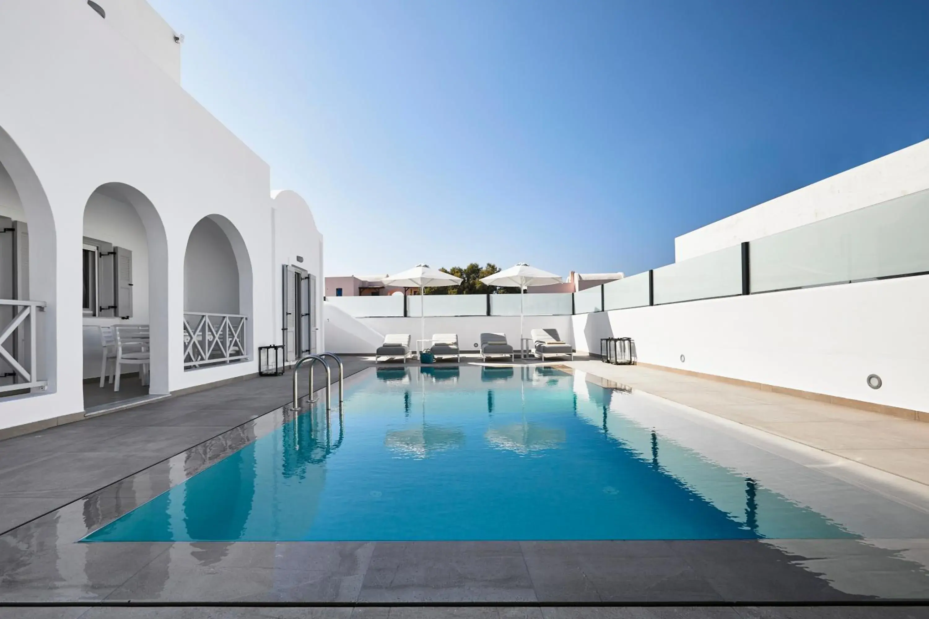 Swimming pool in Tramonto Private Villa Swimming pool in Tramonto Private Villa