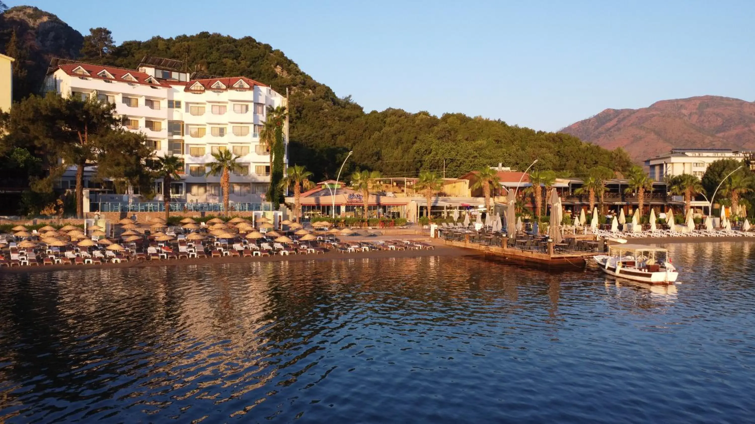 Property building in MARBAS SELECT BEACH , Adult Only 14 Plus Property building in MARBAS SELECT BEACH , Adult Only 14 Plus