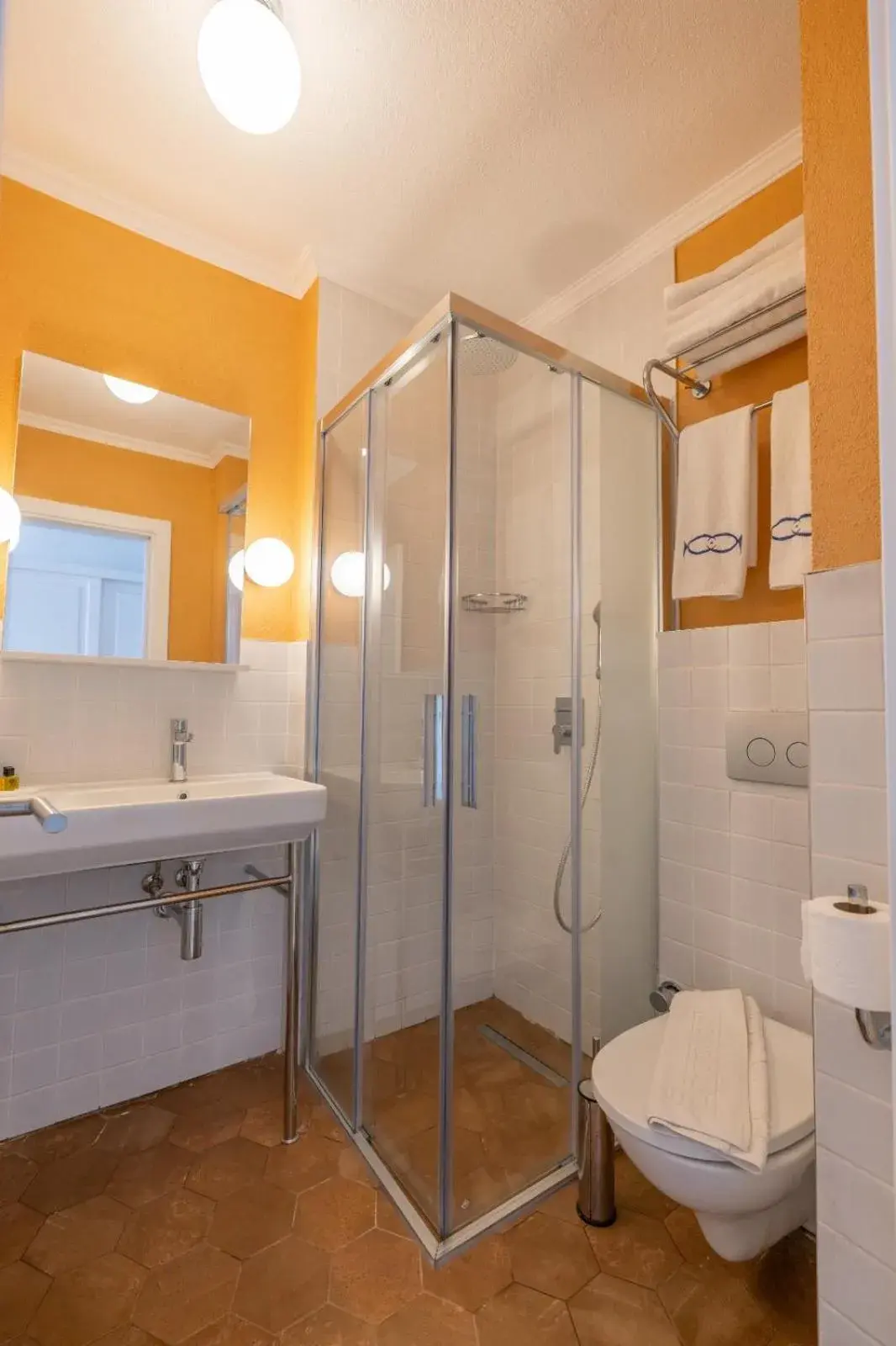 Bathroom in MARBAS SELECT BEACH , Adult Only 14 Plus Bathroom in MARBAS SELECT BEACH , Adult Only 14 Plus