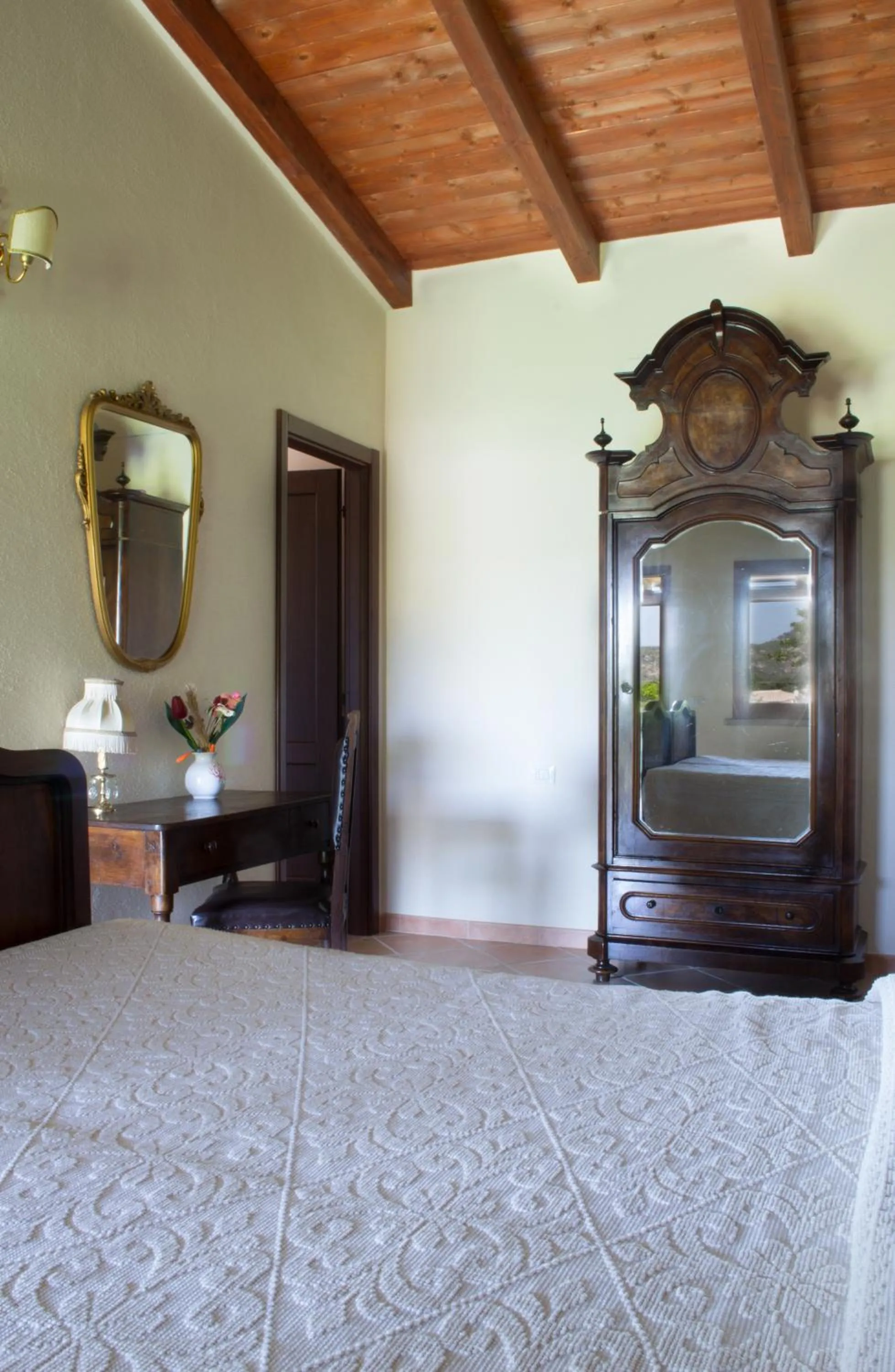 Decorative detail in Domo Minnannu Miriu