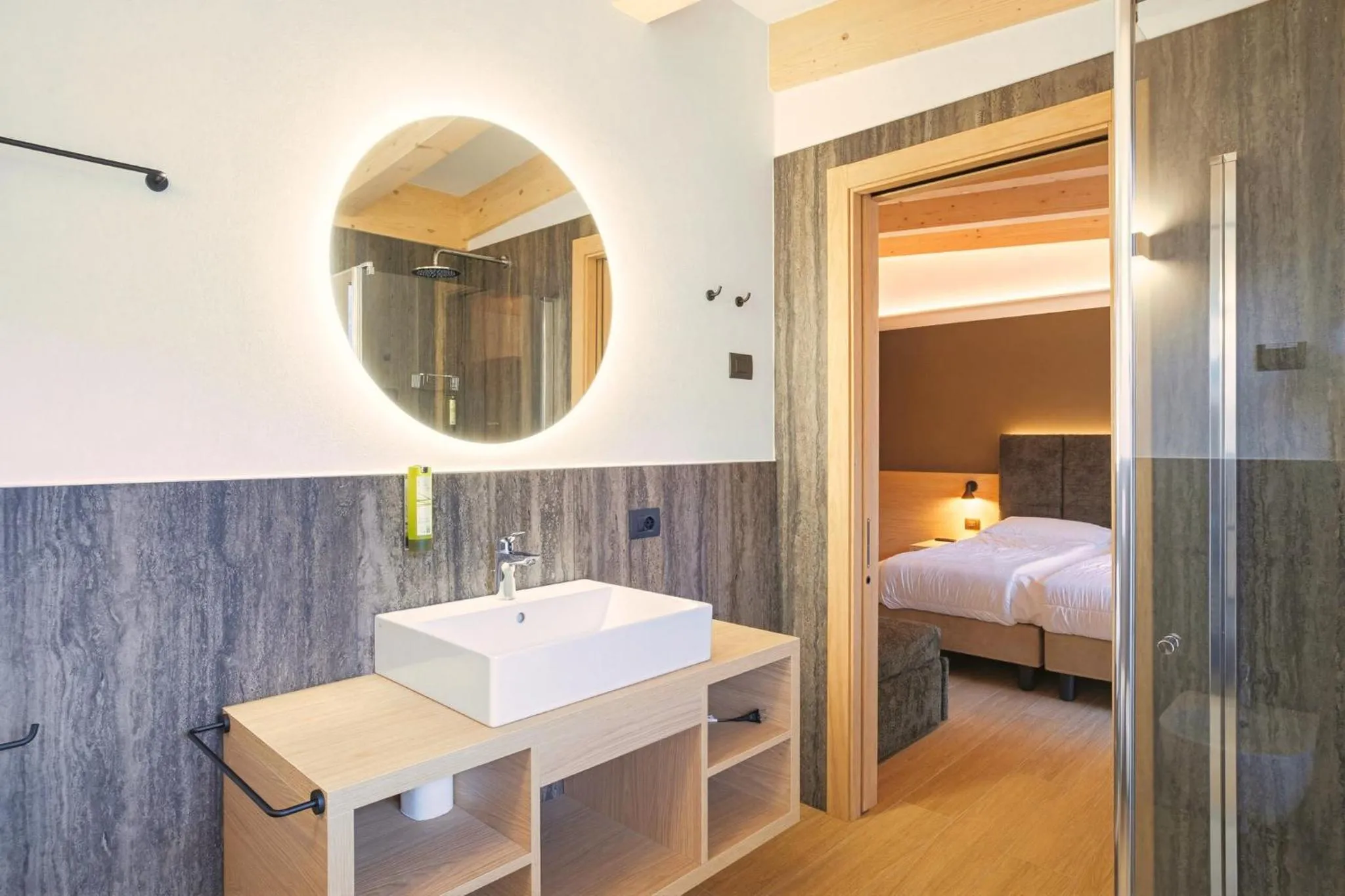 Bed in Residence Diamant