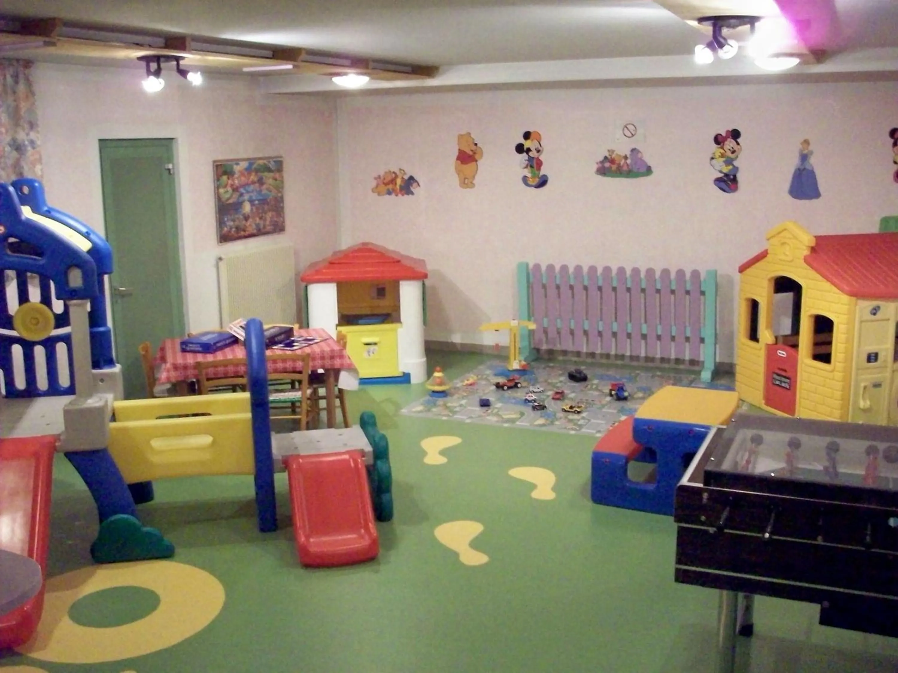 Communal lounge/ TV room in Residence Diamant