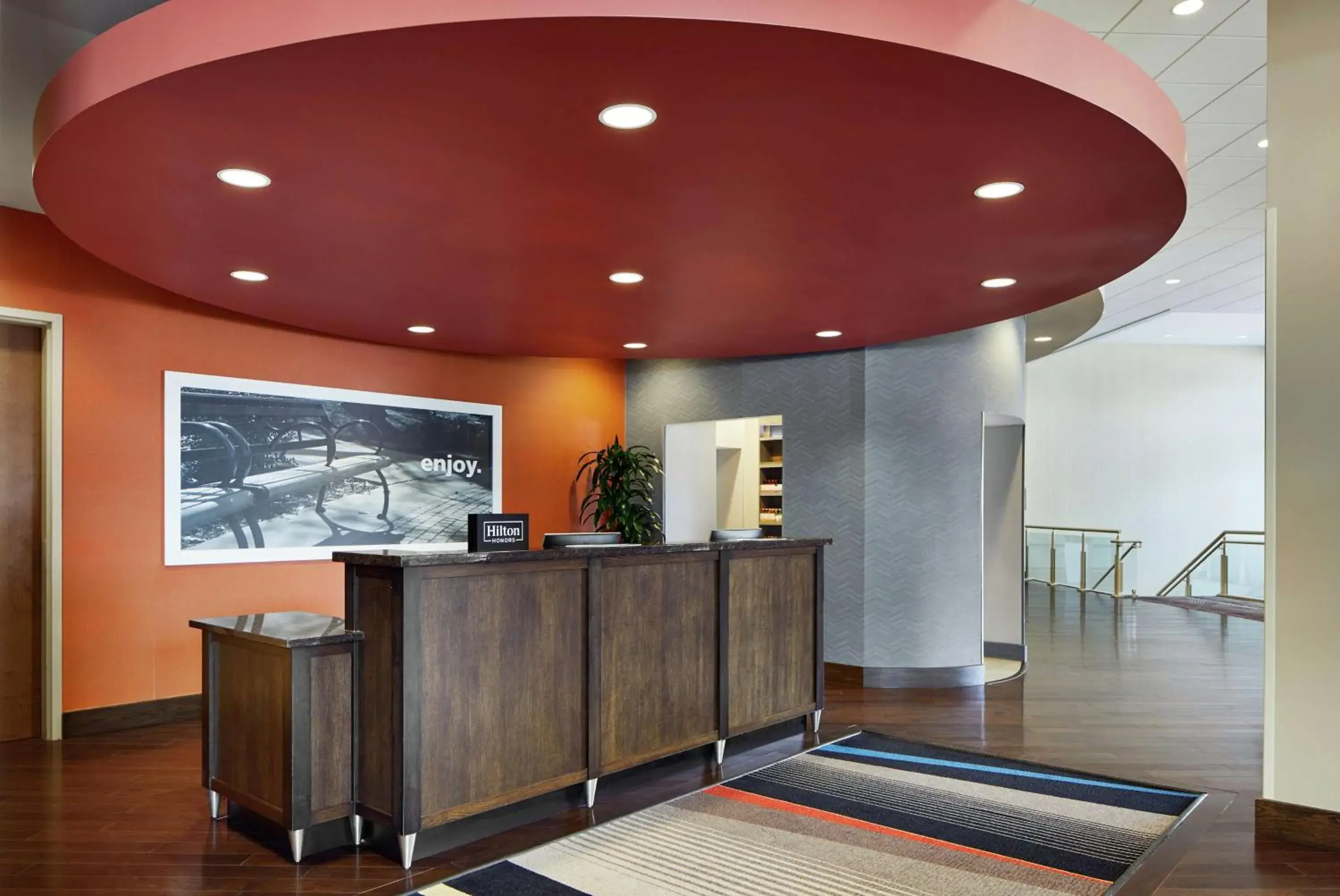 Lobby or reception in Hampton Inn & Suites Mt. Prospect Lobby or reception in Hampton Inn & Suites Mt. Prospect
