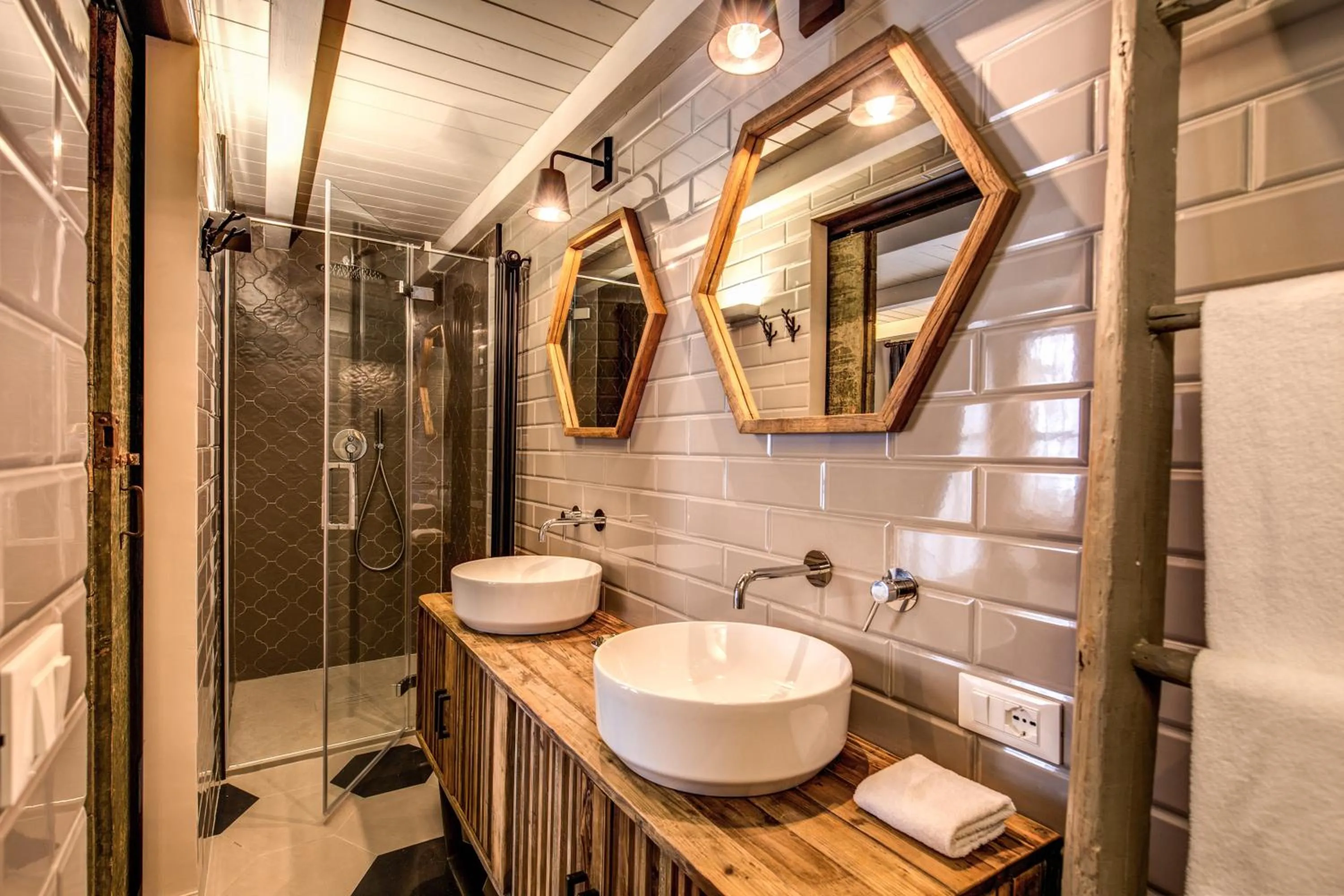 Shower in DeCharme apartment with terrace in Monti