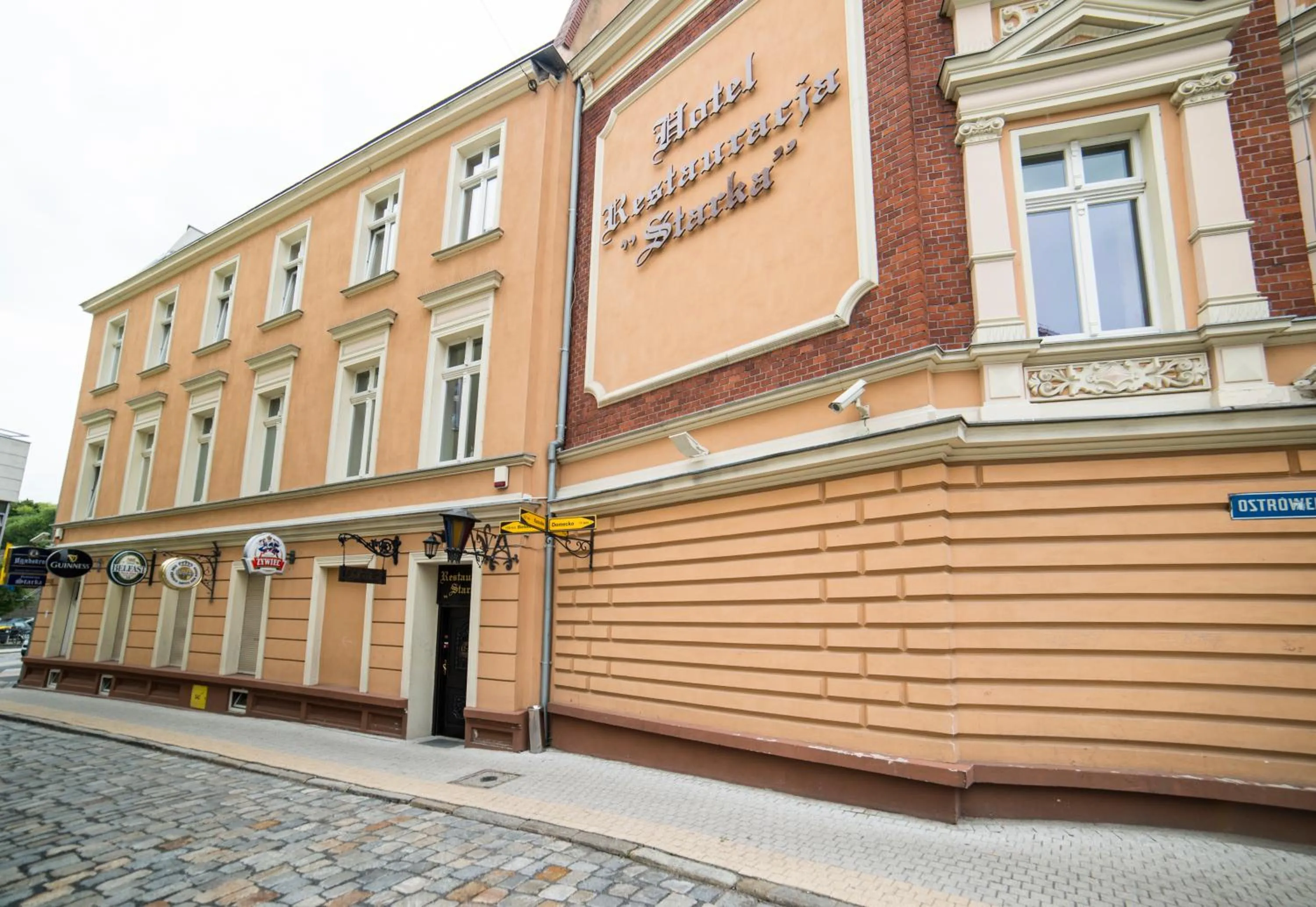 Facade/entrance in Hotel Starka