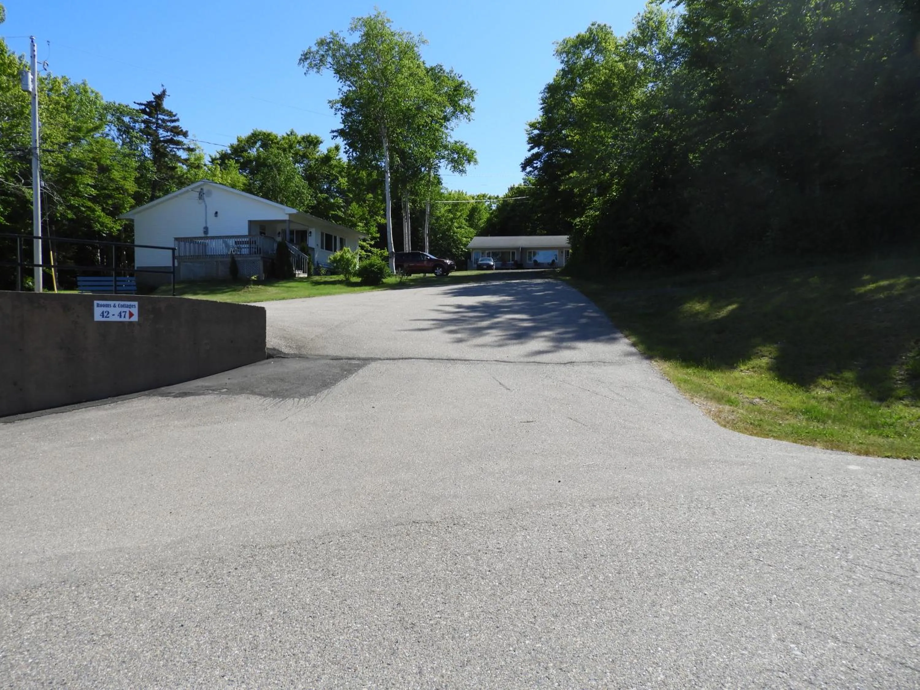Property building in Admiral Digby Inn Restaurant and Cottages