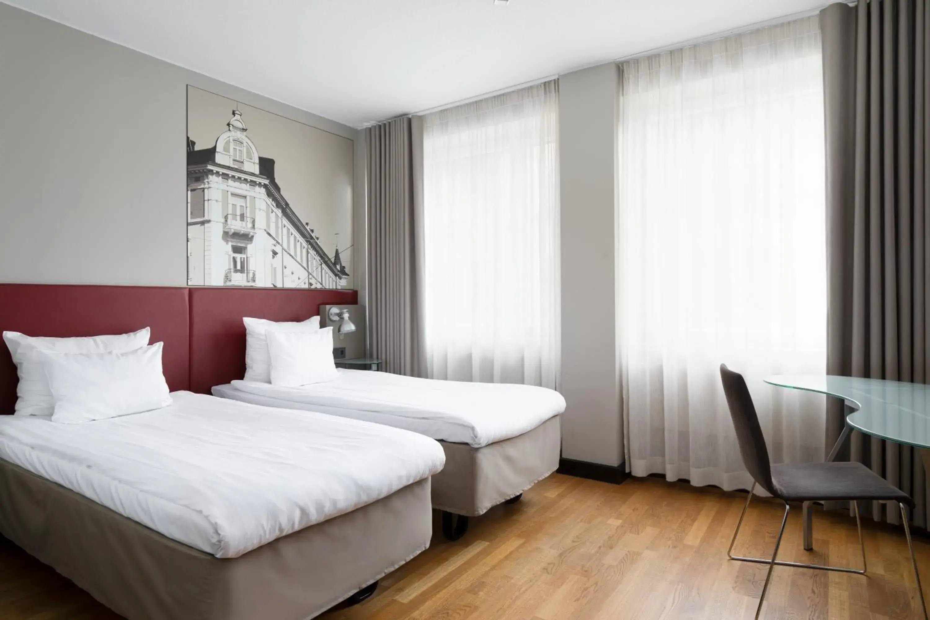 Bed in Original Sokos Hotel Albert Bed in Original Sokos Hotel Albert