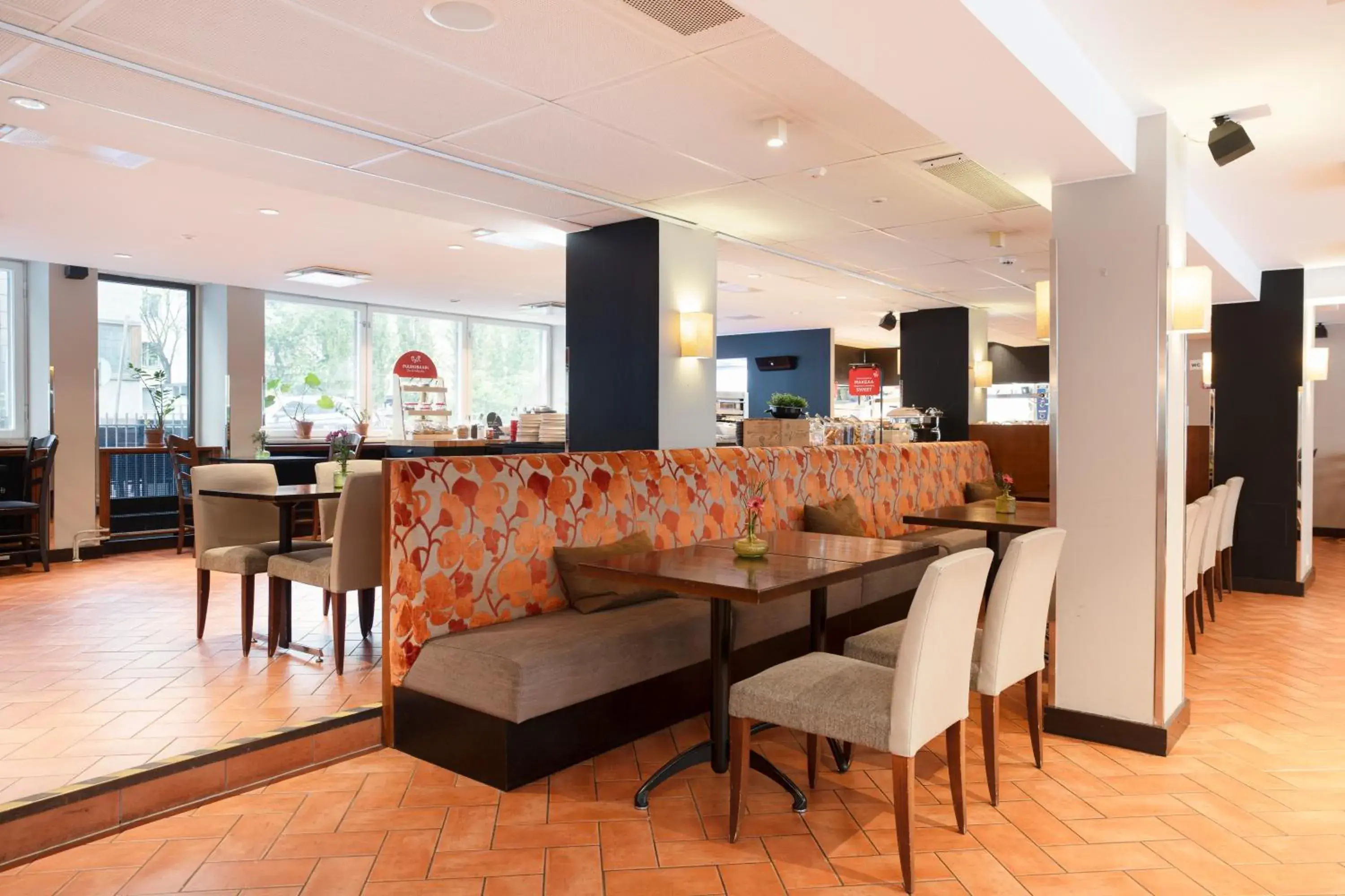 Restaurant/places to eat in Original Sokos Hotel Albert Restaurant/places to eat in Original Sokos Hotel Albert