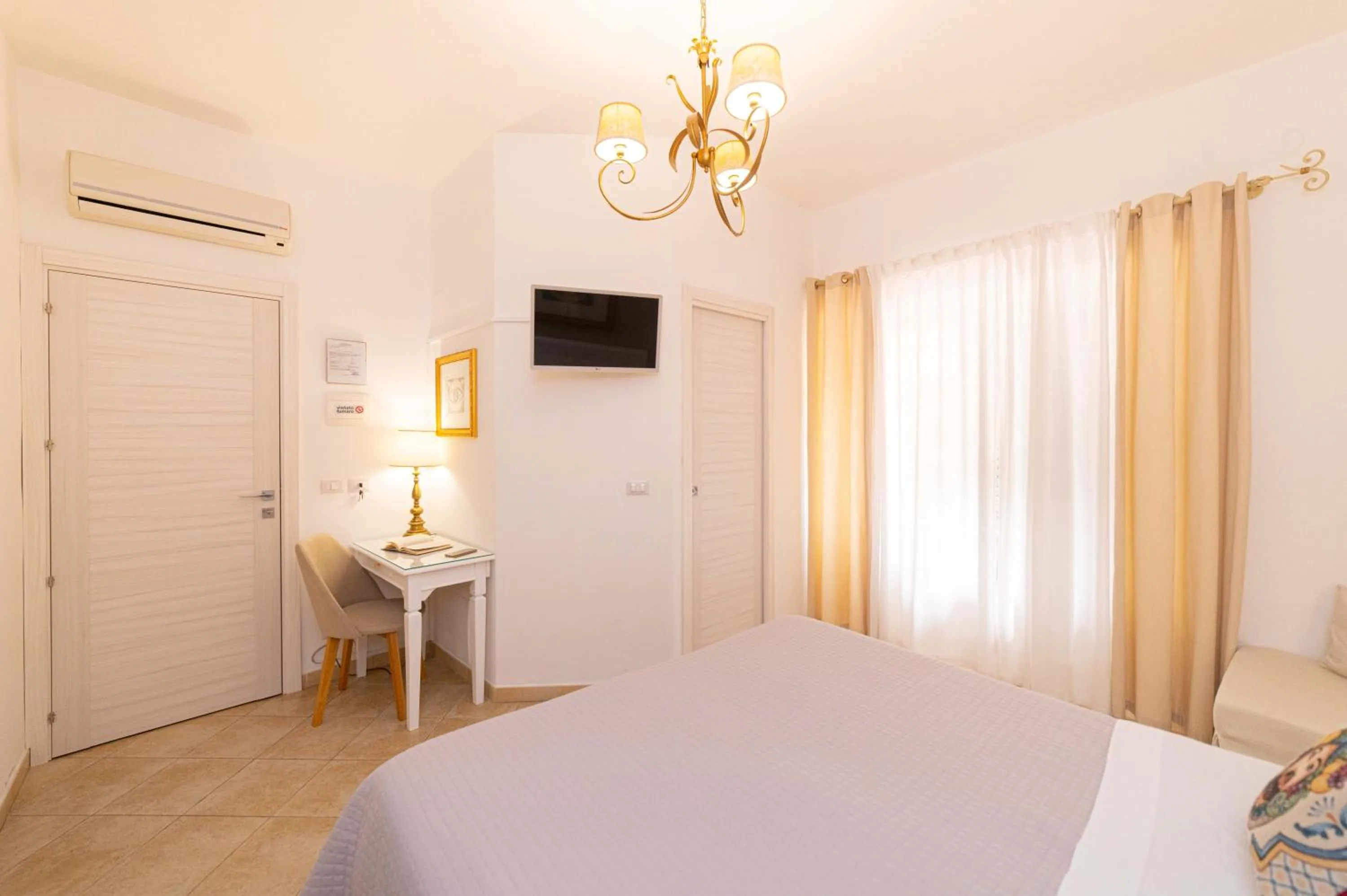 Bed in Bed and Breakfast Dionisio