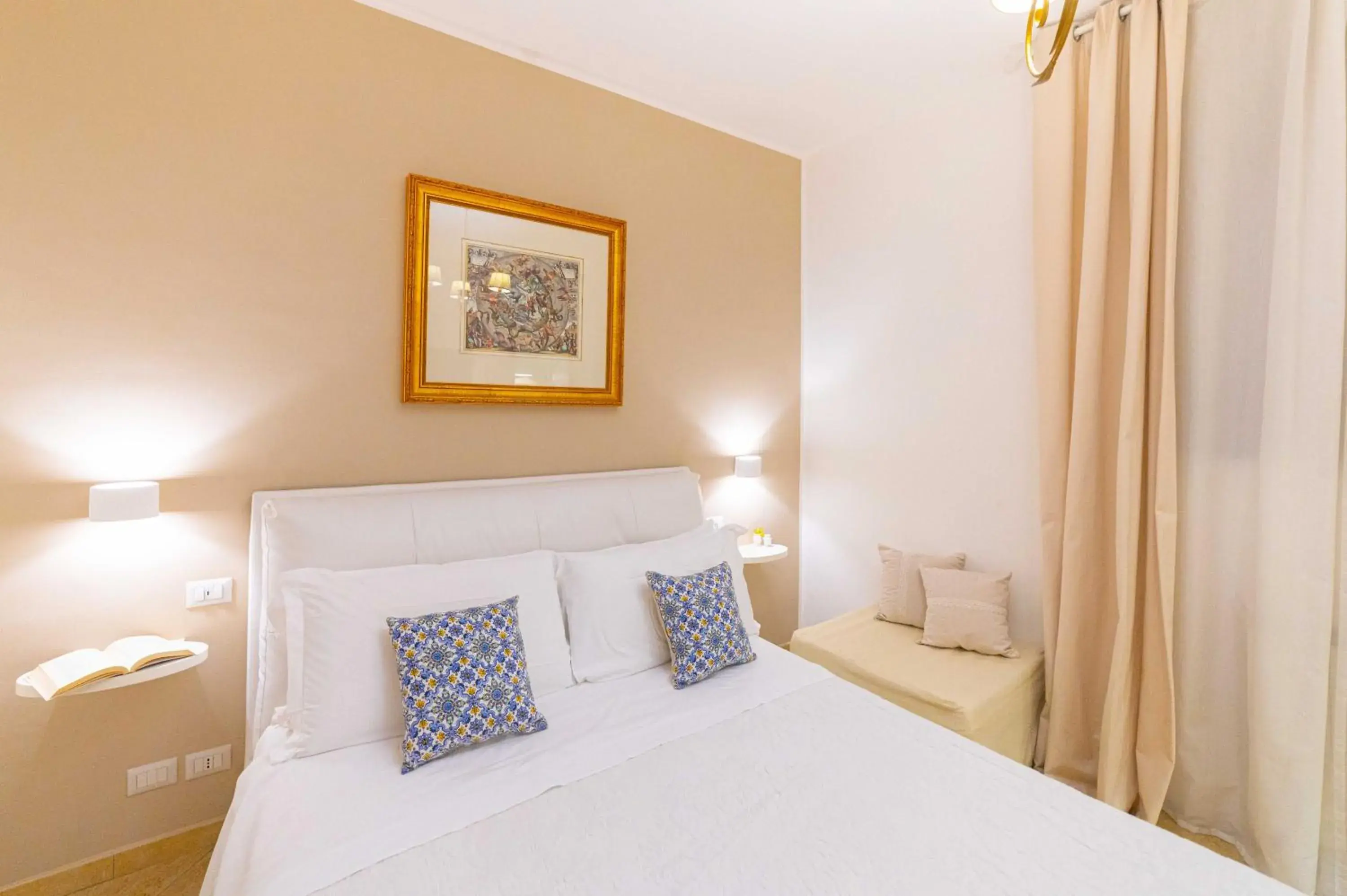 Three-Bedroom Apartment in Bed and Breakfast Dionisio Three-Bedroom Apartment in Bed and Breakfast Dionisio