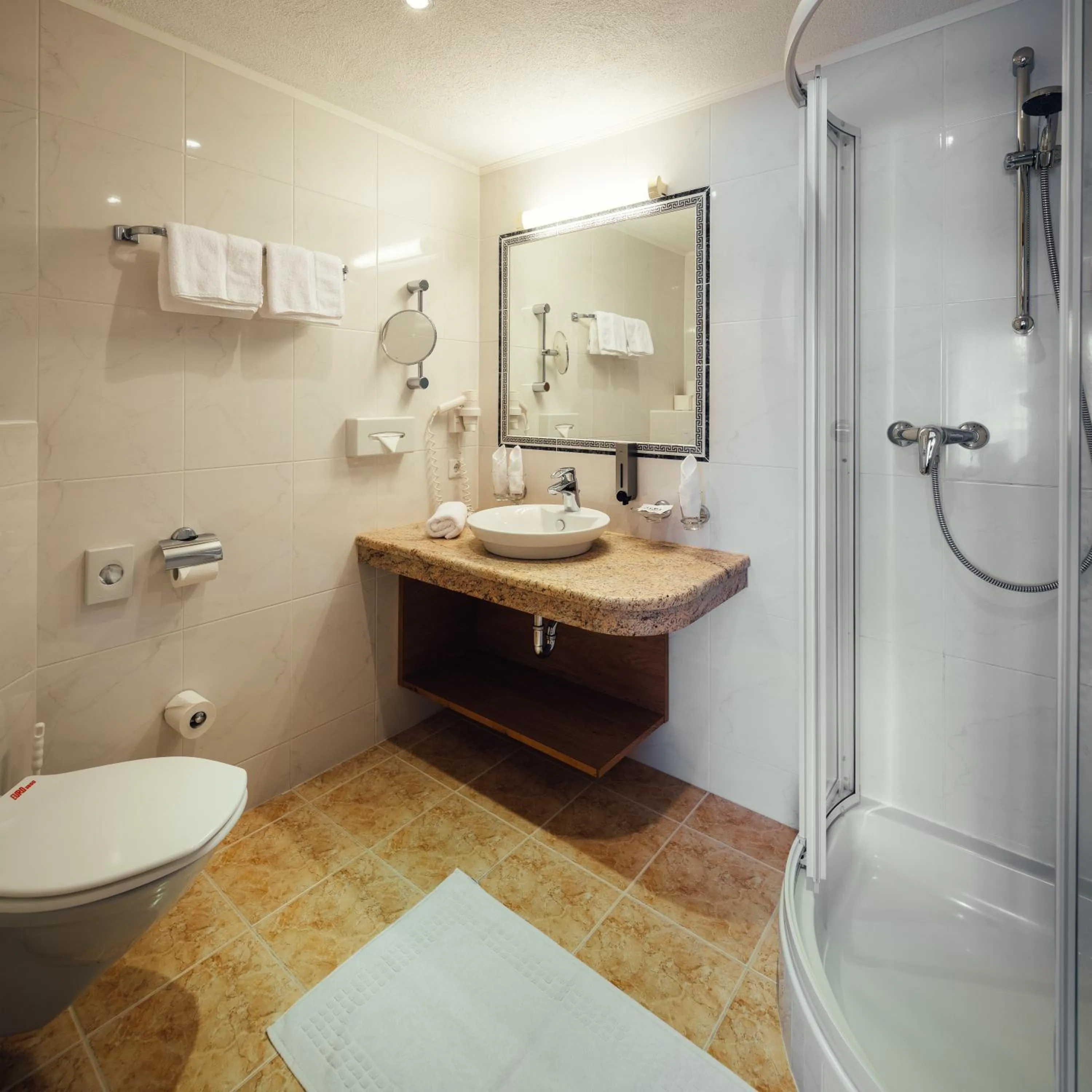 Shower in Hotel Garni Angela