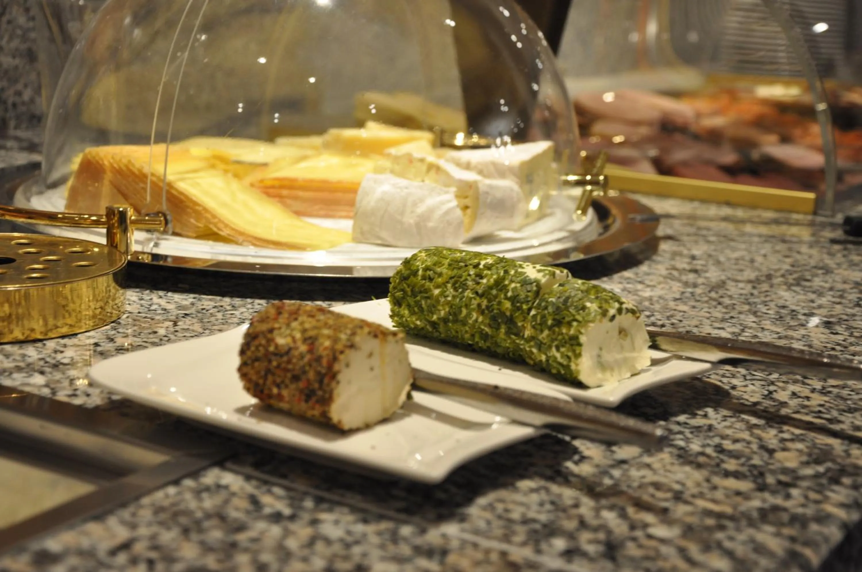 Buffet breakfast in Hotel Garni Angela