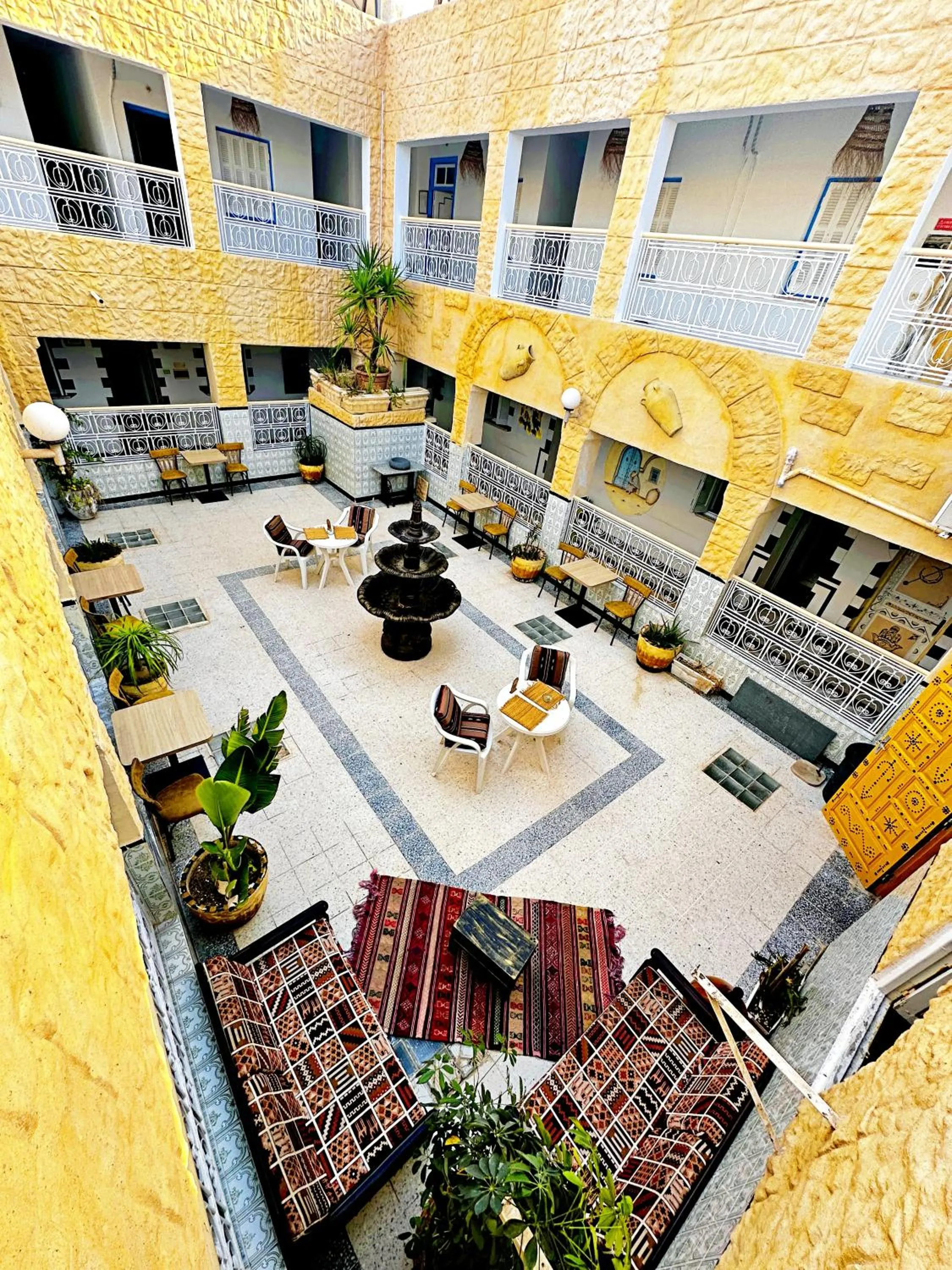 Patio in Hotel Paris