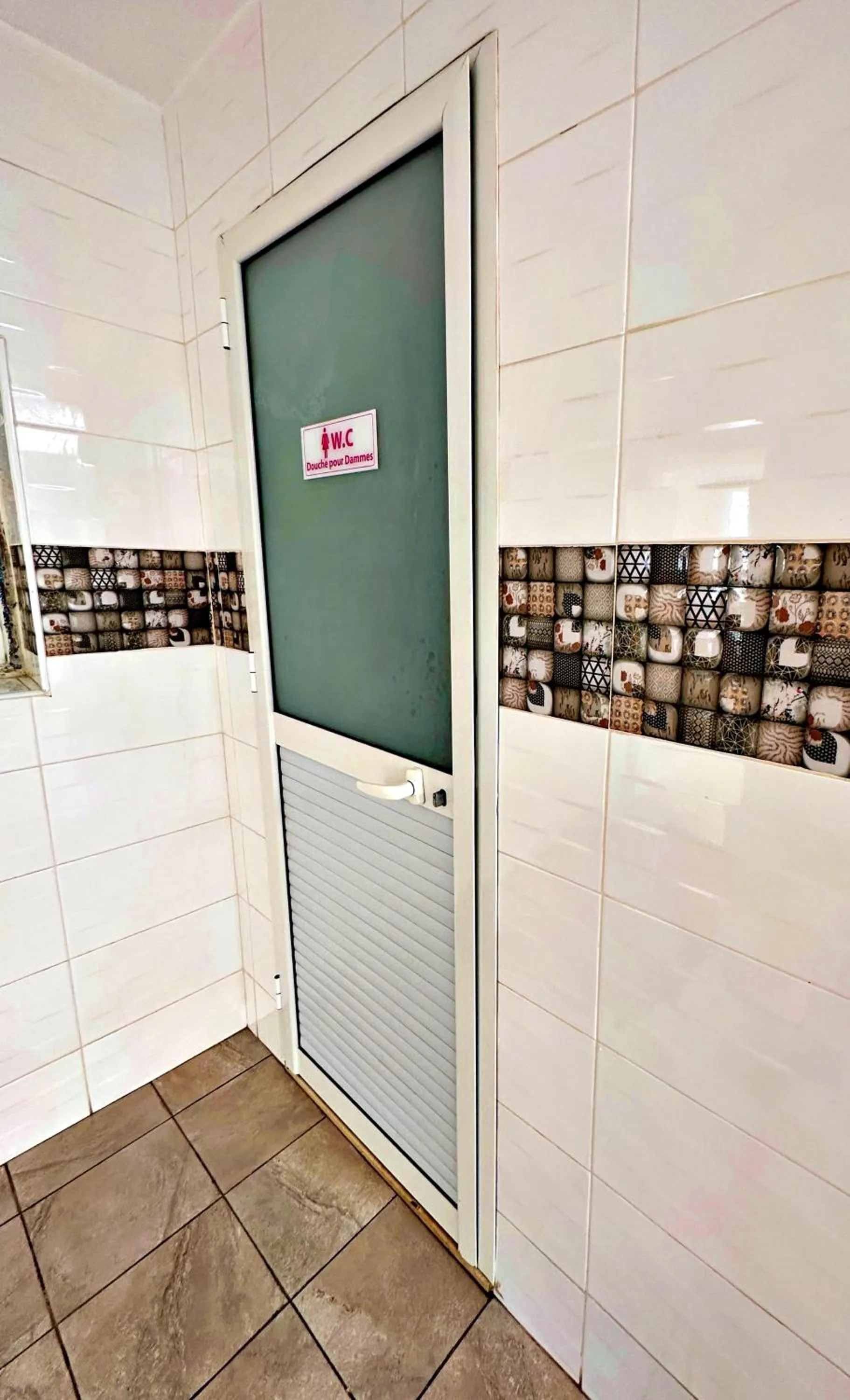 Bathroom in Hotel Paris