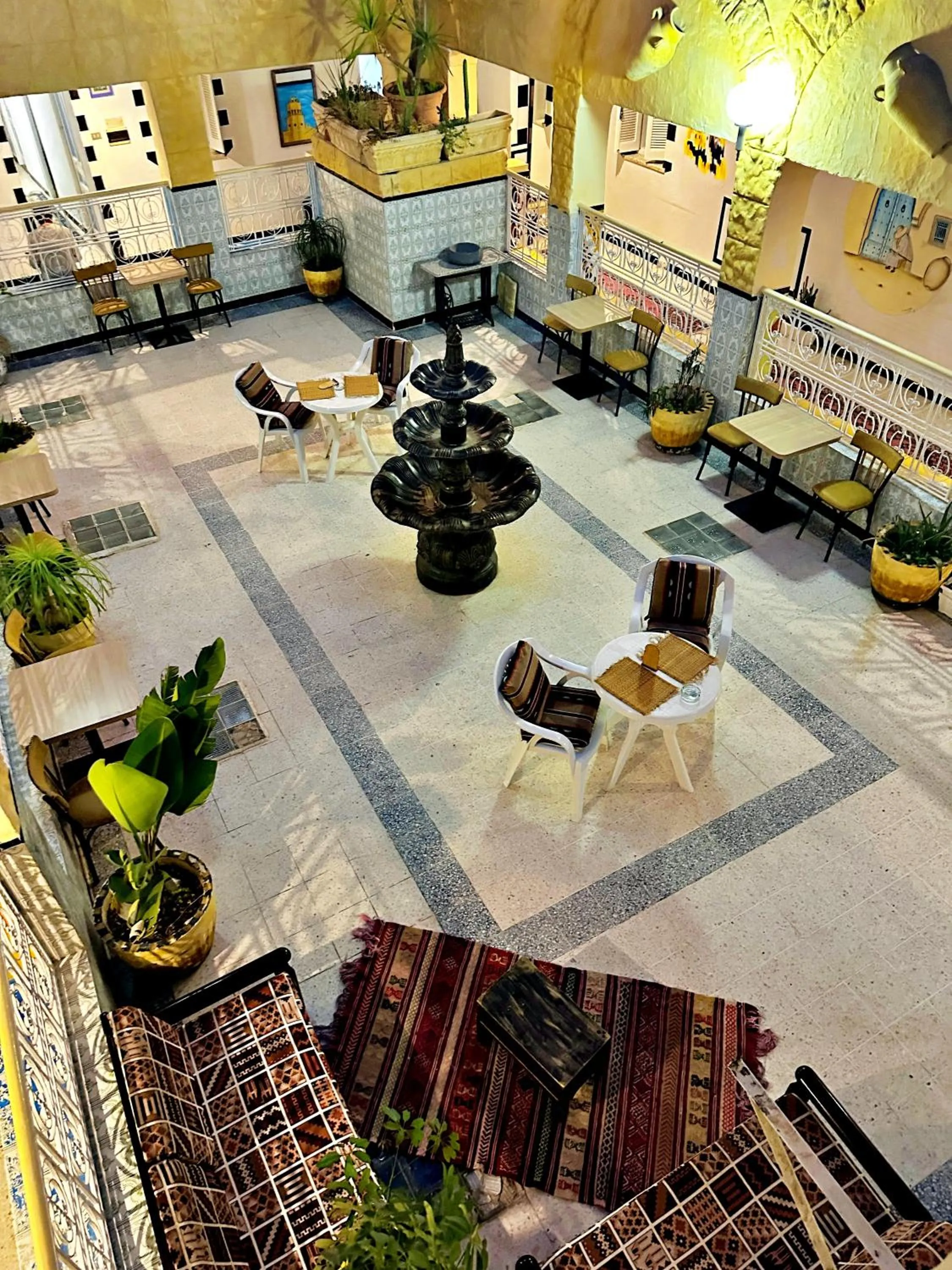 Patio in Hotel Paris