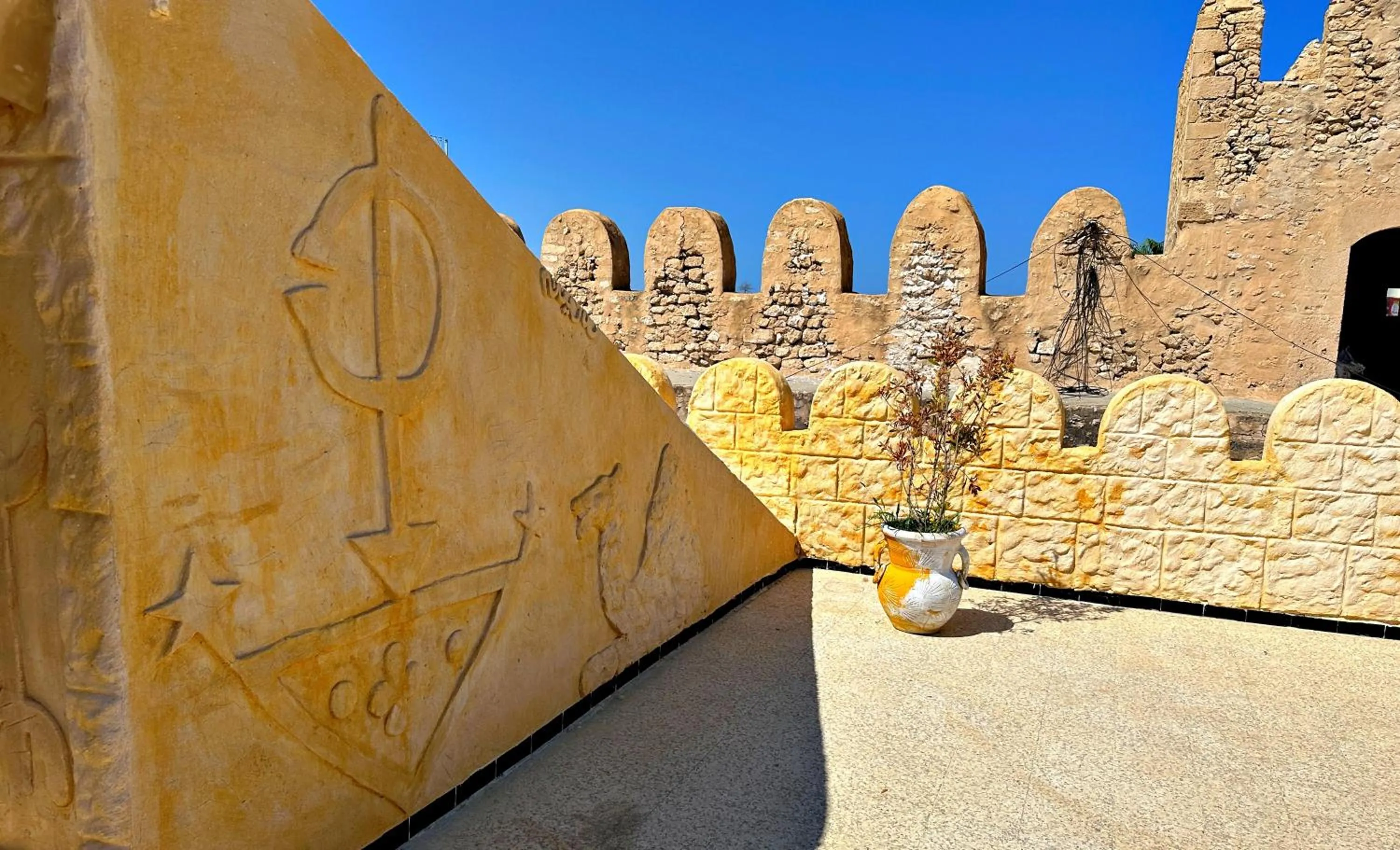 Patio in Hotel Paris