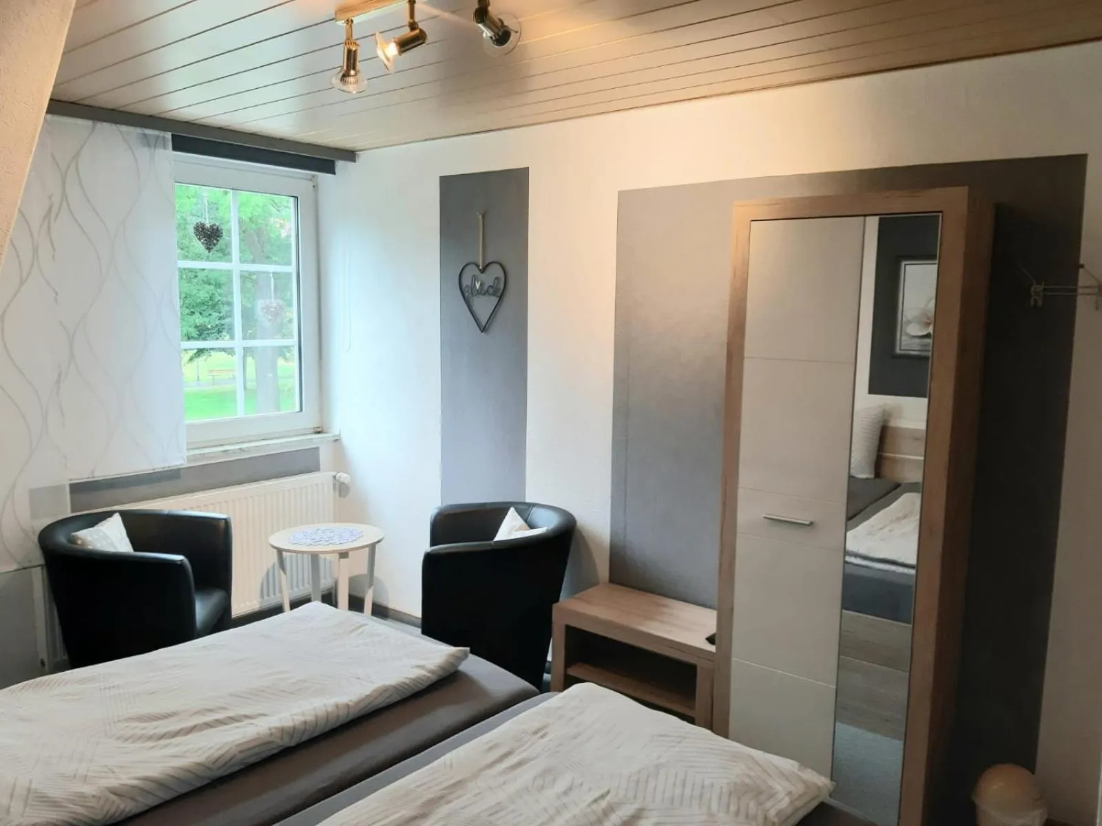 Bed in Gästehaus Dietrich