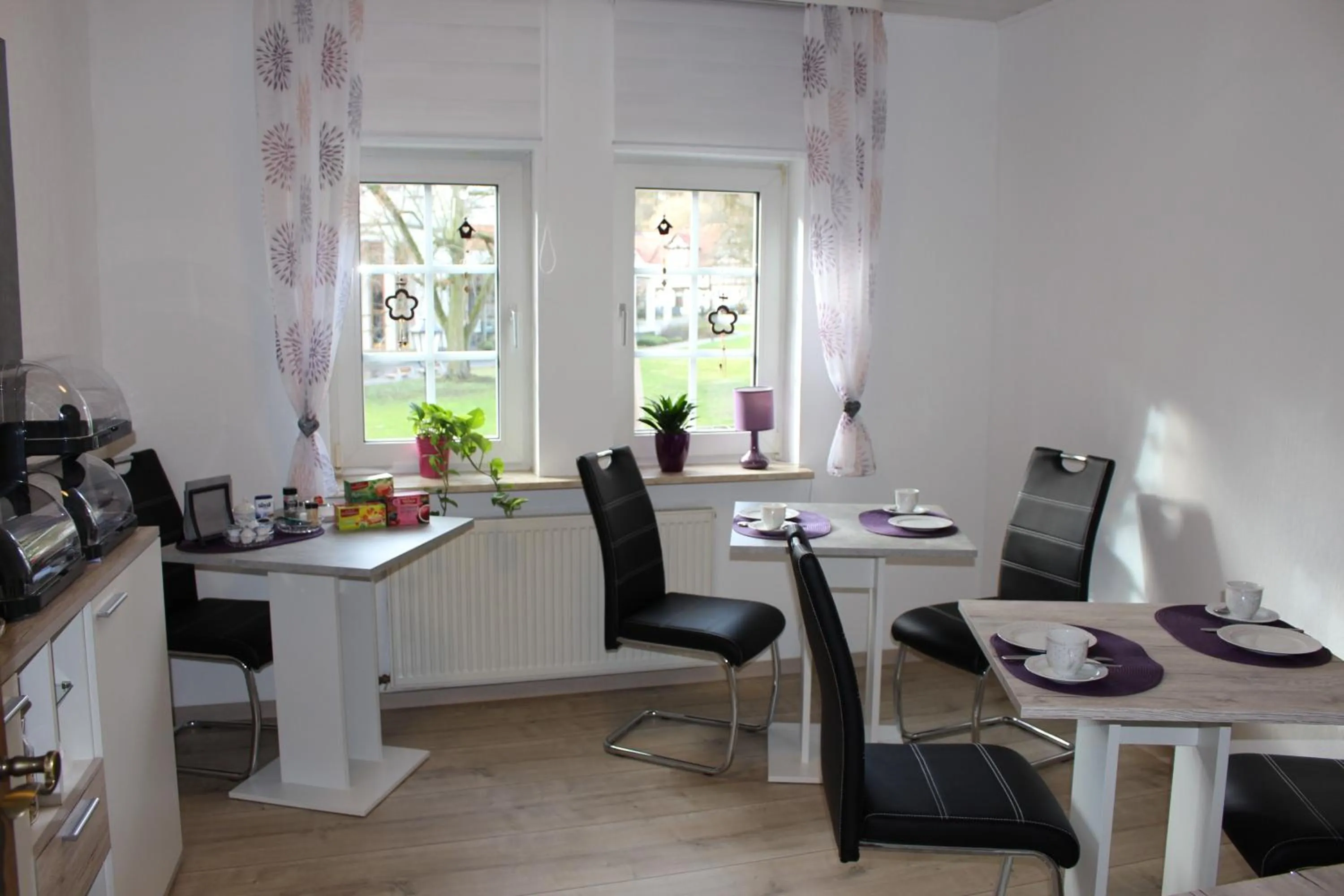 Dining area in Gästehaus Dietrich