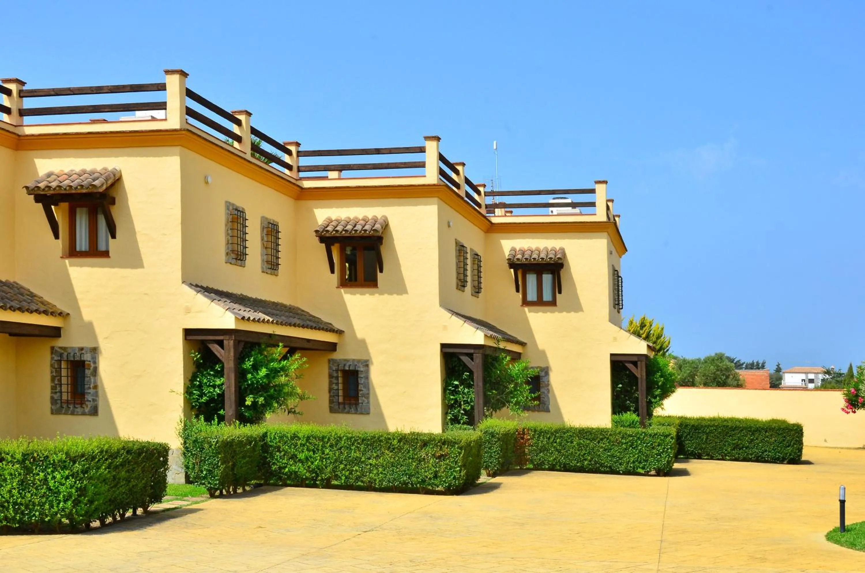 Property building in Apartamentos Villafaro Conil