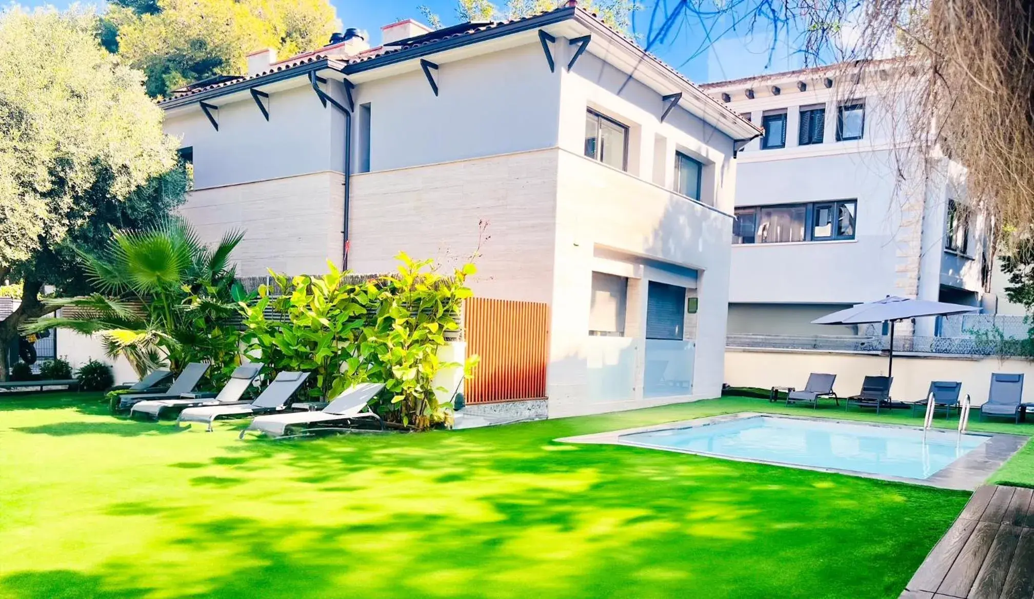Swimming pool in Hotel Sitges Swimming pool in Hotel Sitges