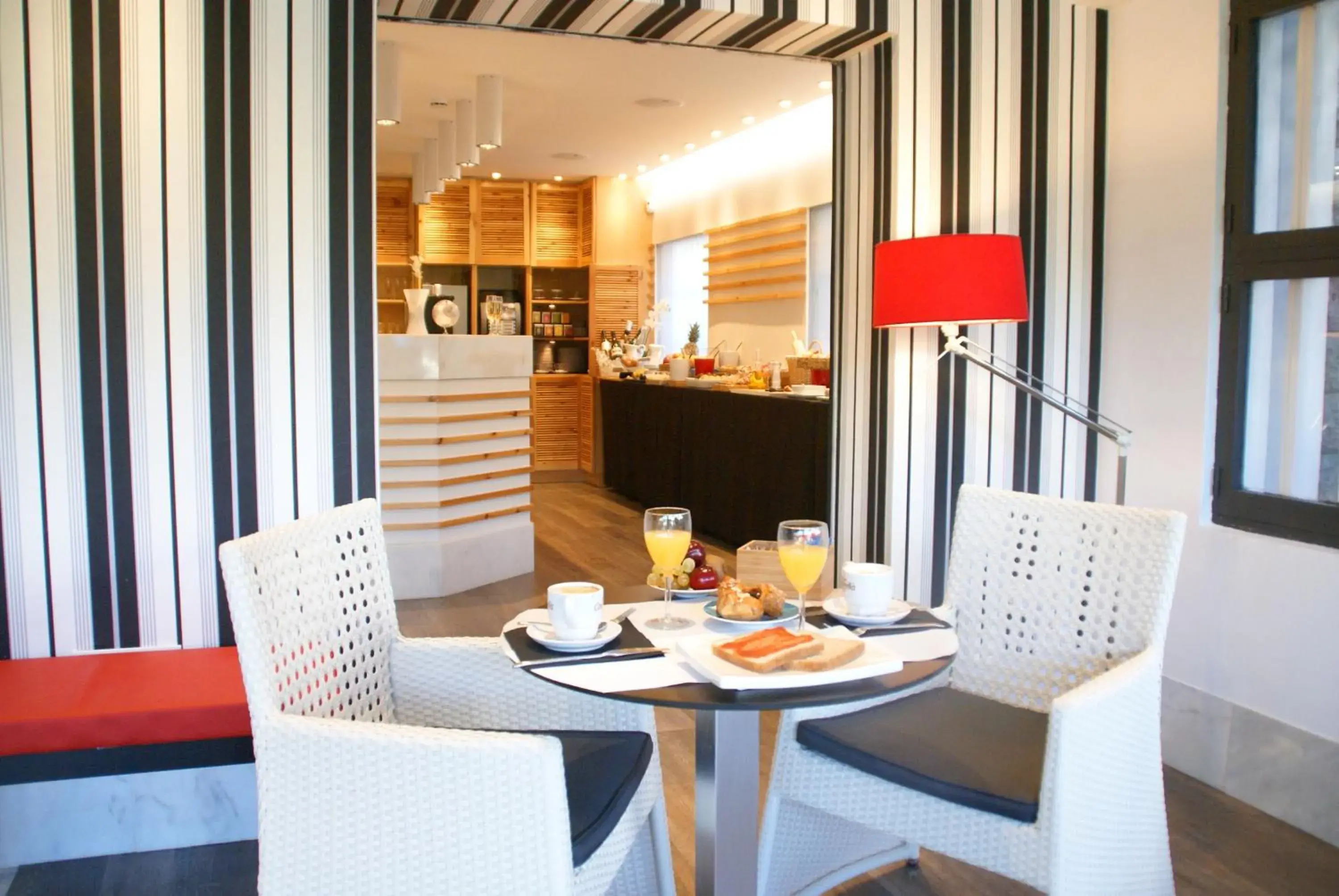 Restaurant/places to eat in Hotel Sitges Restaurant/places to eat in Hotel Sitges