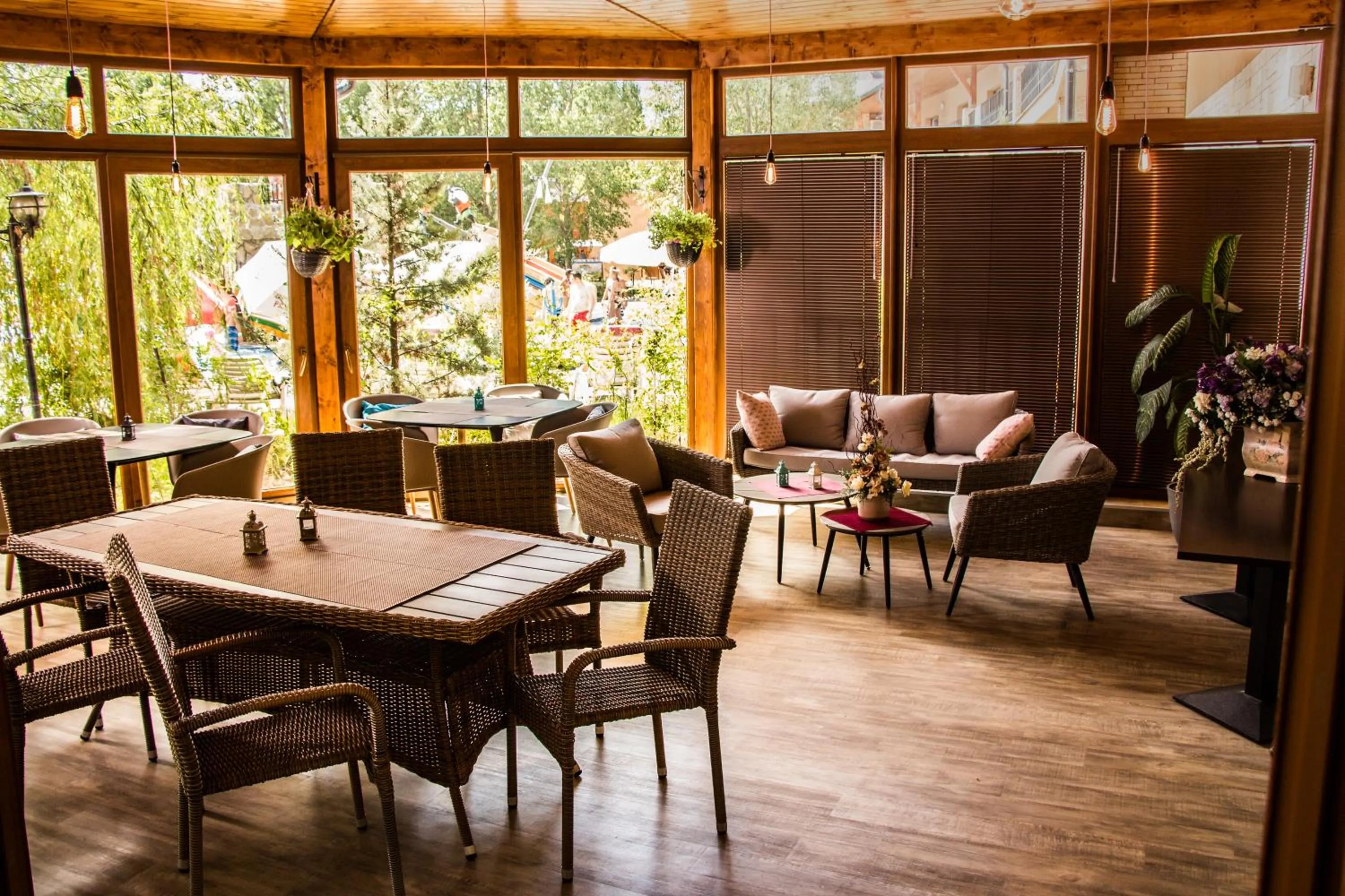 Lounge or bar in Session Hotel Ráckeve