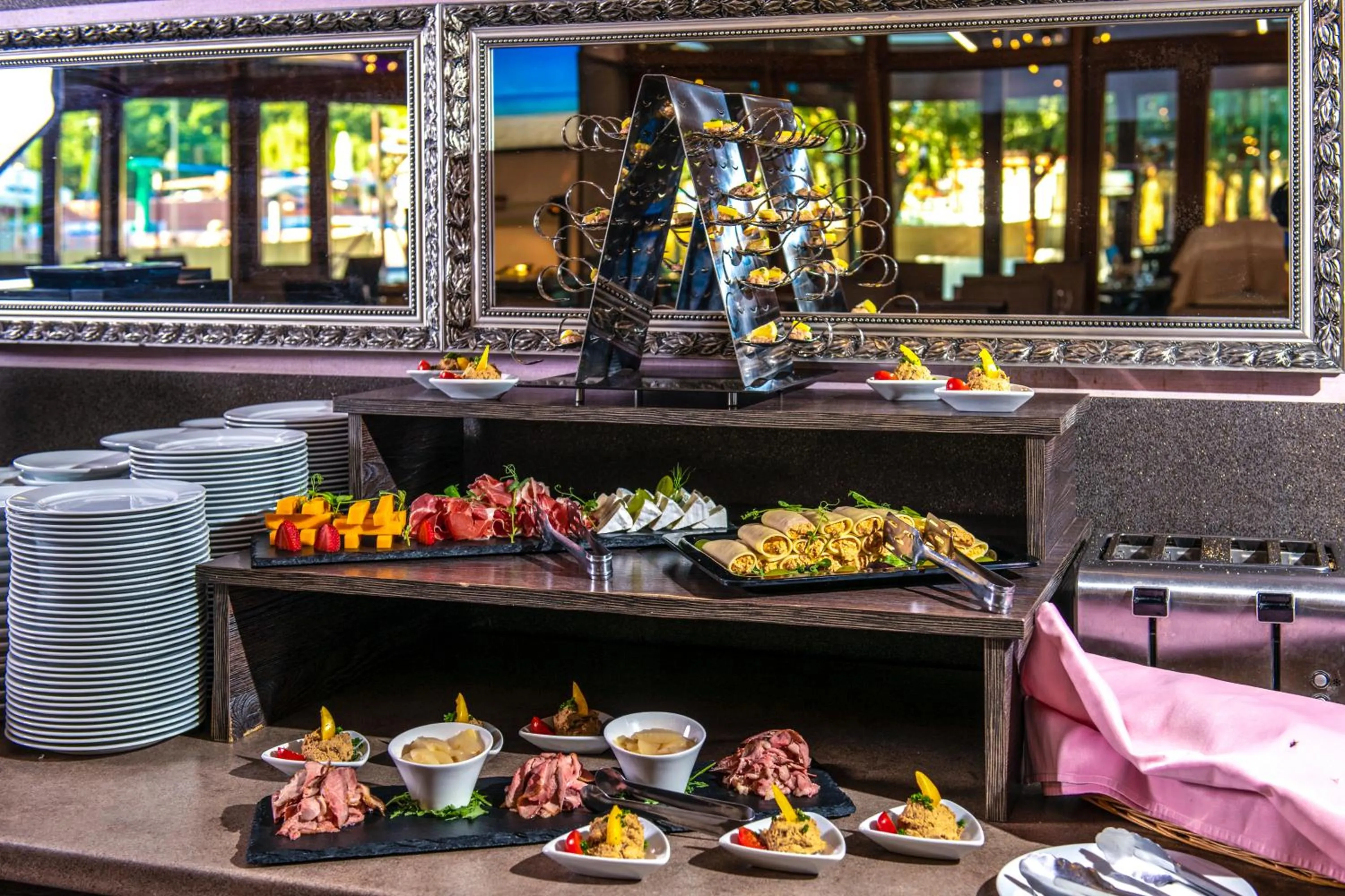 Food in Session Hotel Ráckeve