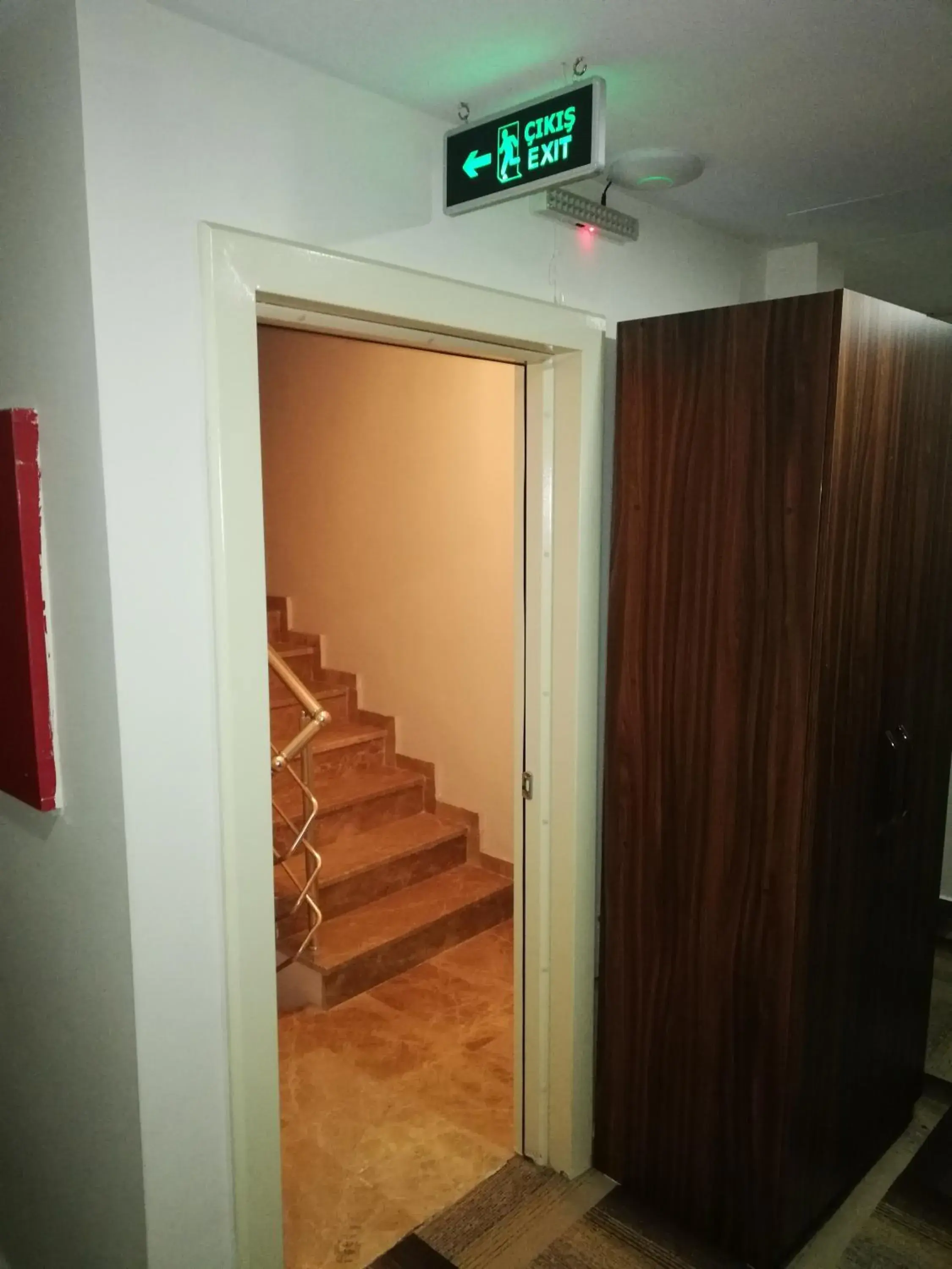 Property building in BURSA ŞAHiN HOTEL Property building in BURSA ŞAHiN HOTEL