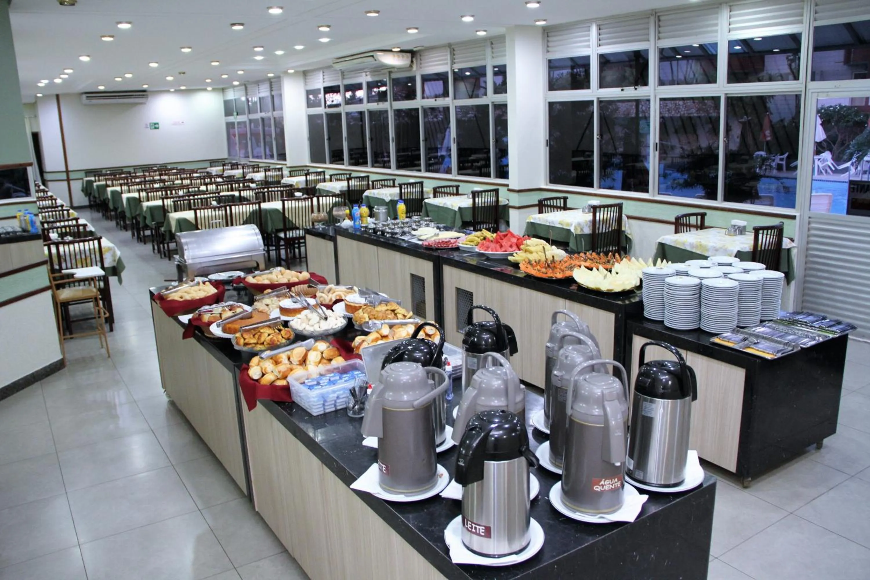 Buffet breakfast in Hotel Taiyo