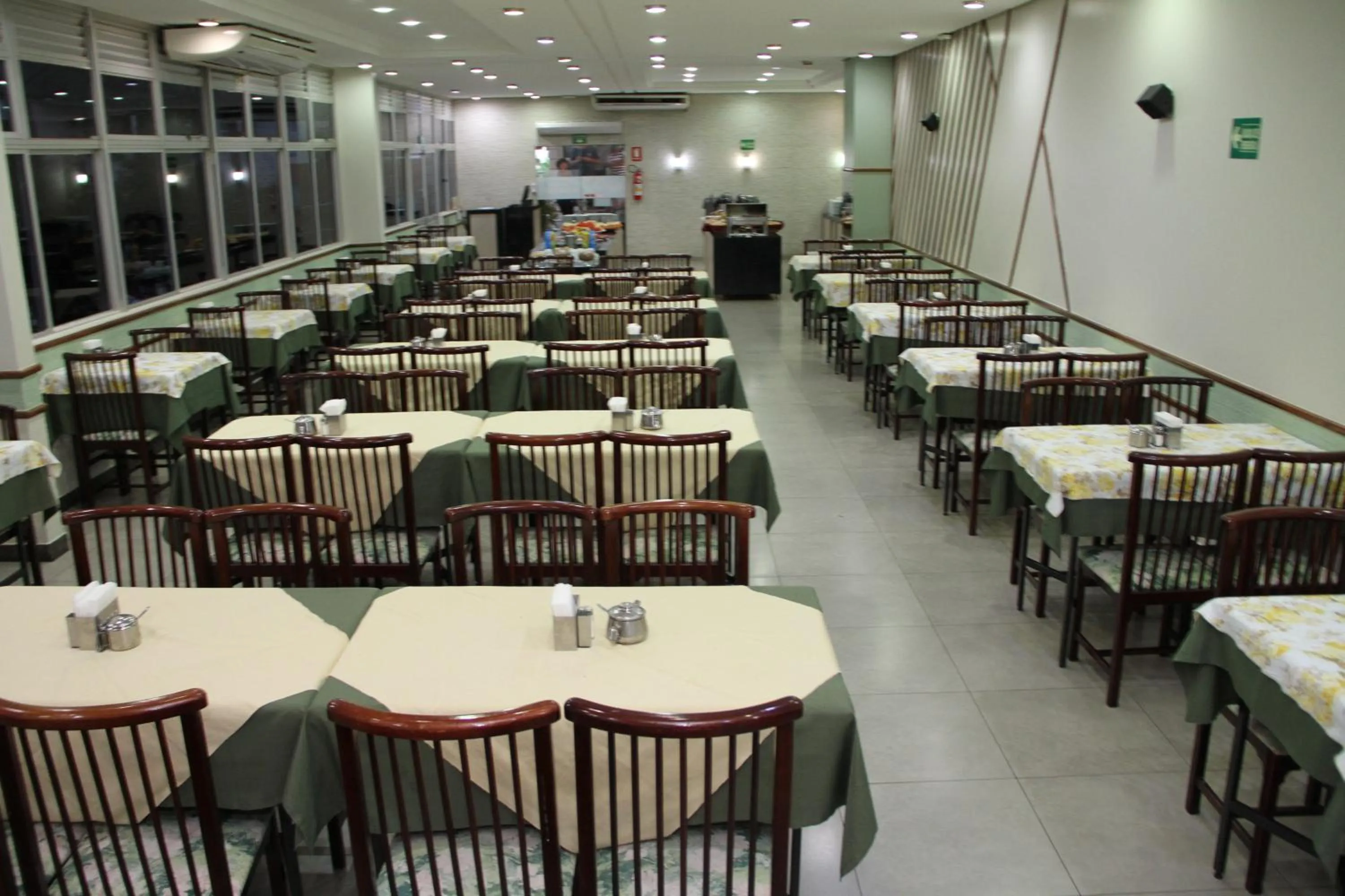 Restaurant/places to eat in Hotel Taiyo