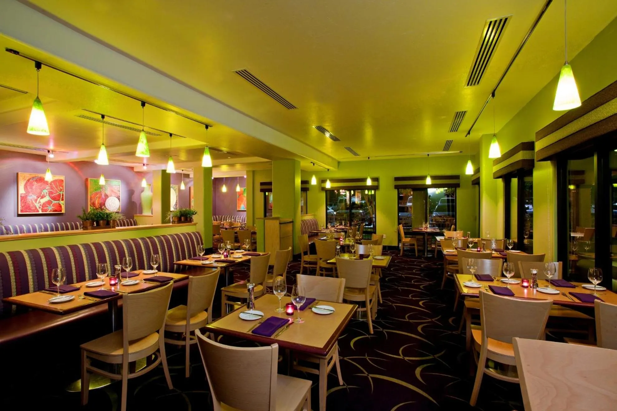 Restaurant/places to eat in Radisson Hotel Yuma