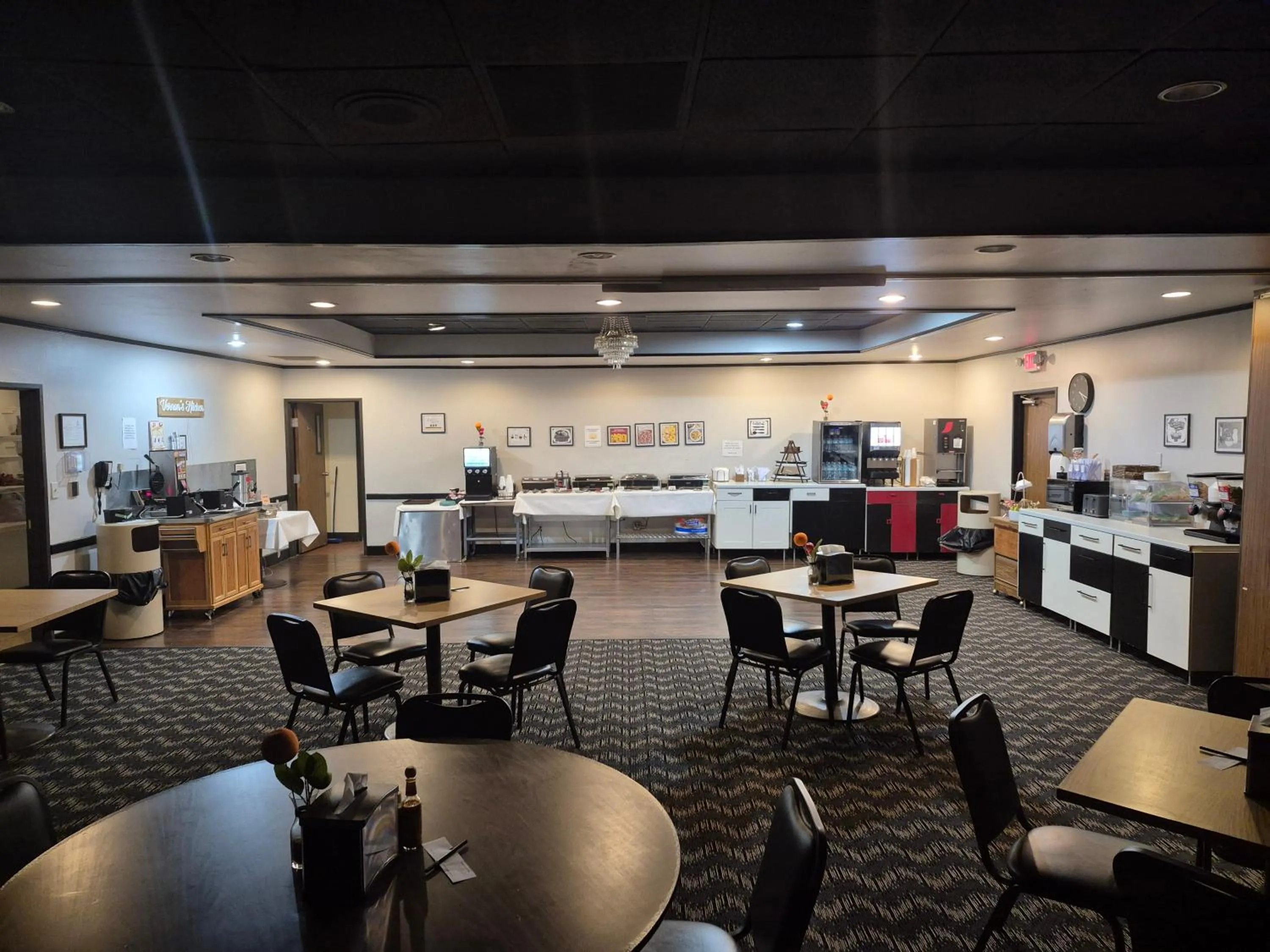 Restaurant/places to eat in Abilene Whitten Inn