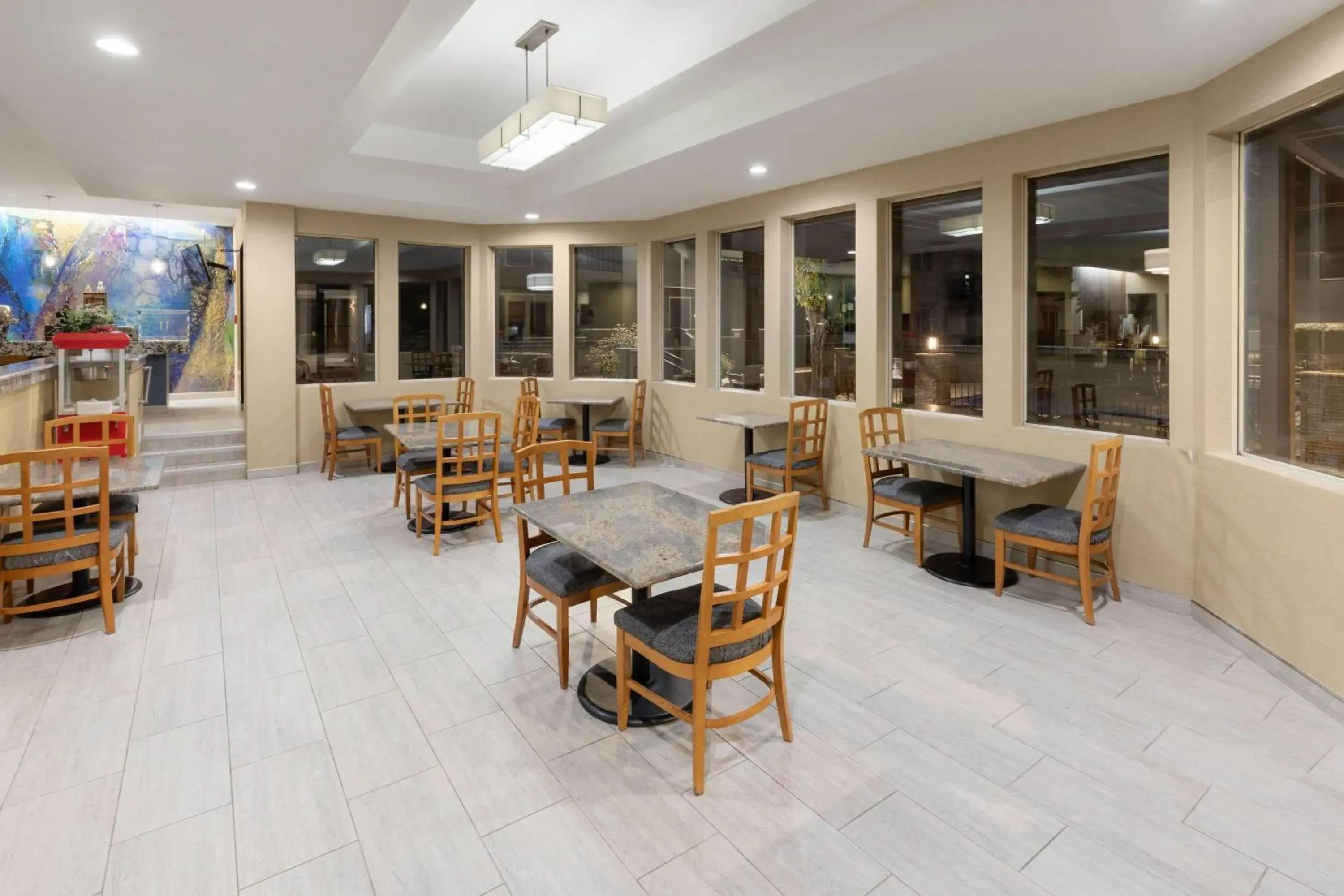 Breakfast in Endeavor Inn & Suites, Trademark Collection by Wyndham Breakfast in Endeavor Inn & Suites, Trademark Collection by Wyndham